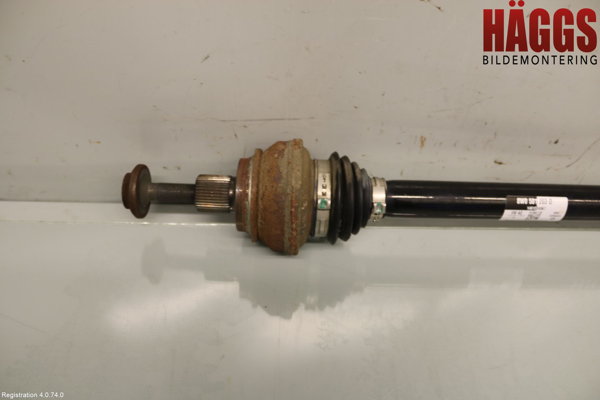 Audi A4/S4 B9 16-19 Drivaxel Bak Höger
