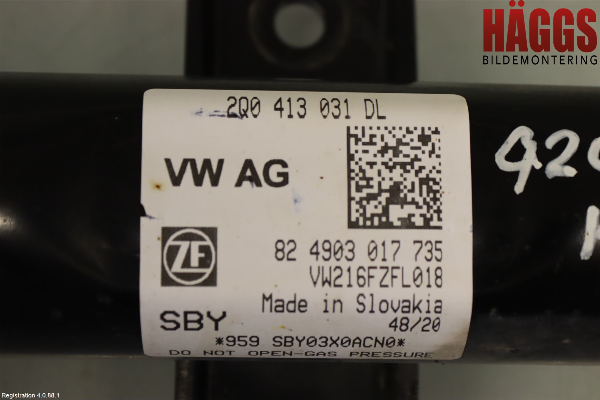 Volkswagen VW T-CROSS 19- Fjäderben Fram Höger