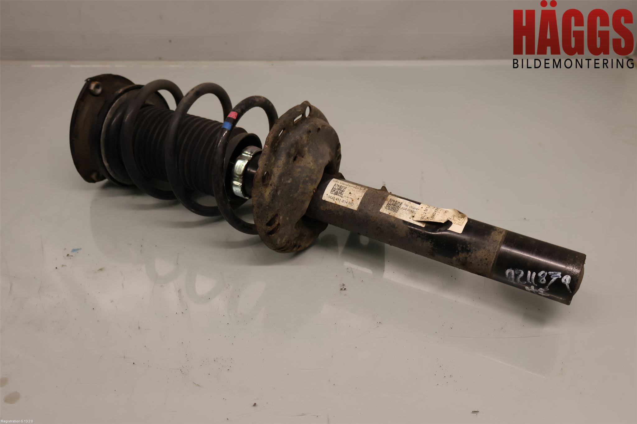 Volkswagen VW GOLF / E-GOLF VII 13-20 Fjäderben Fram Höger