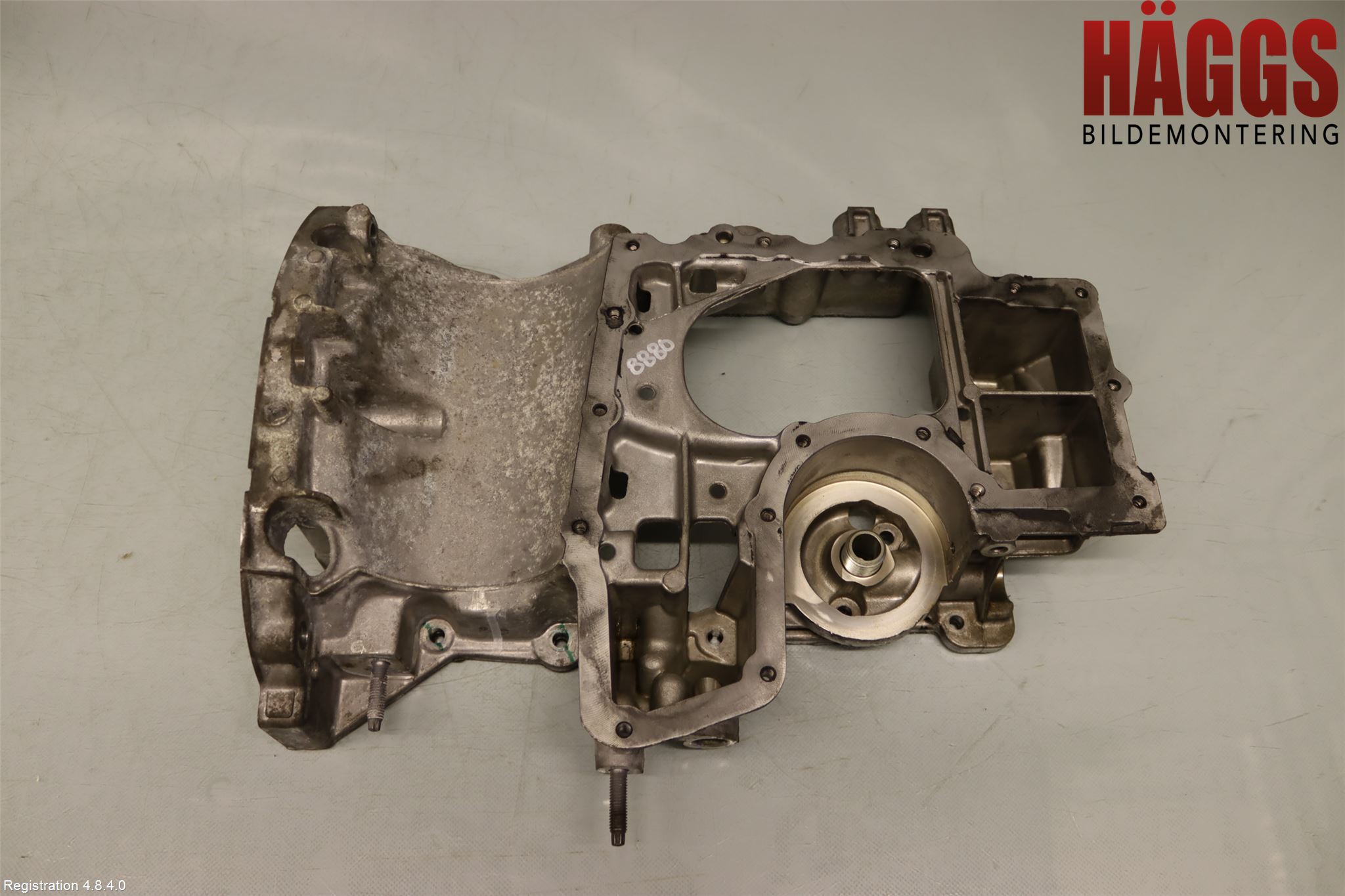 Peugeot 2008/E-2008 20- Oljetråg