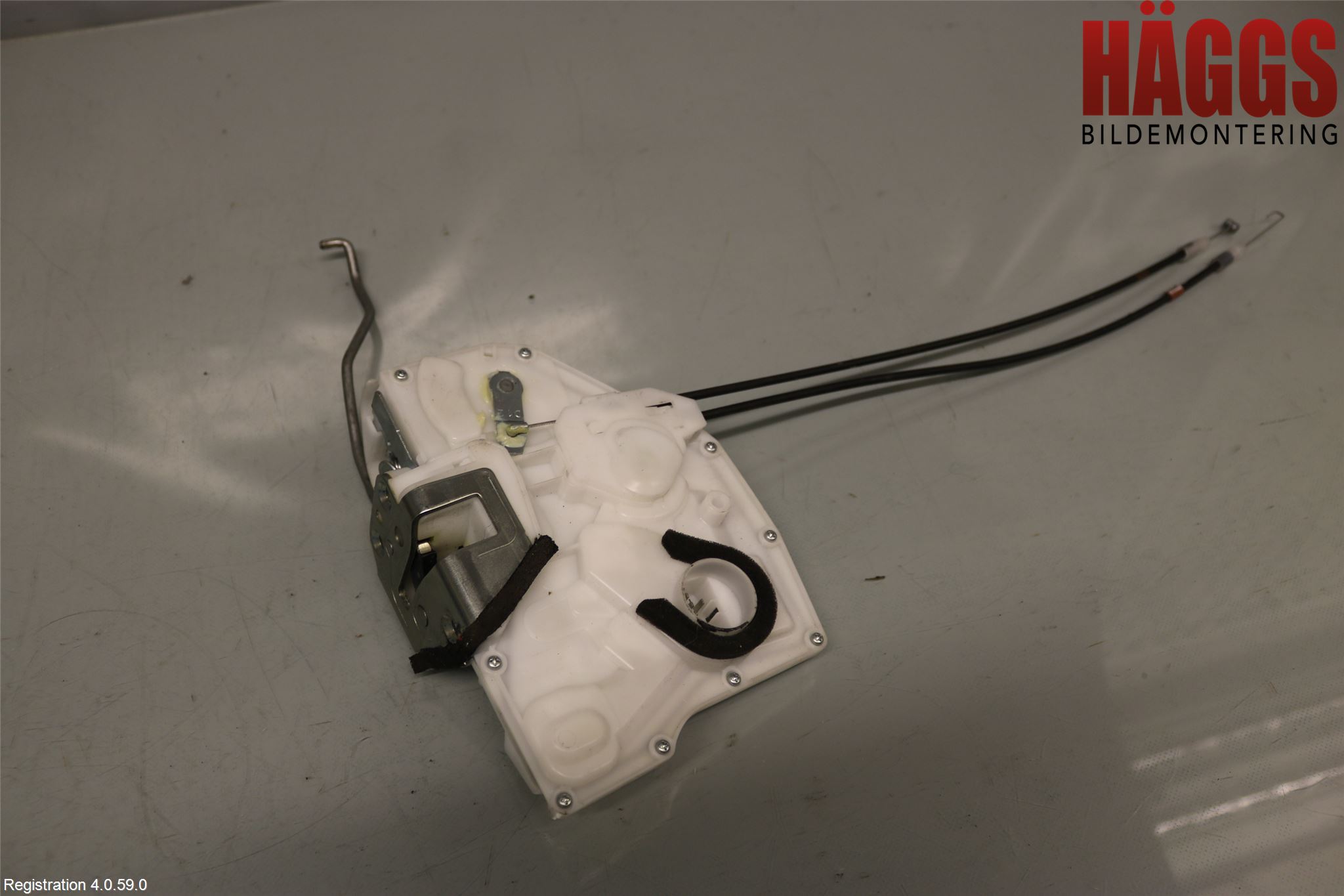 Suzuki SX4 10-13 Låskista-Dörrlås