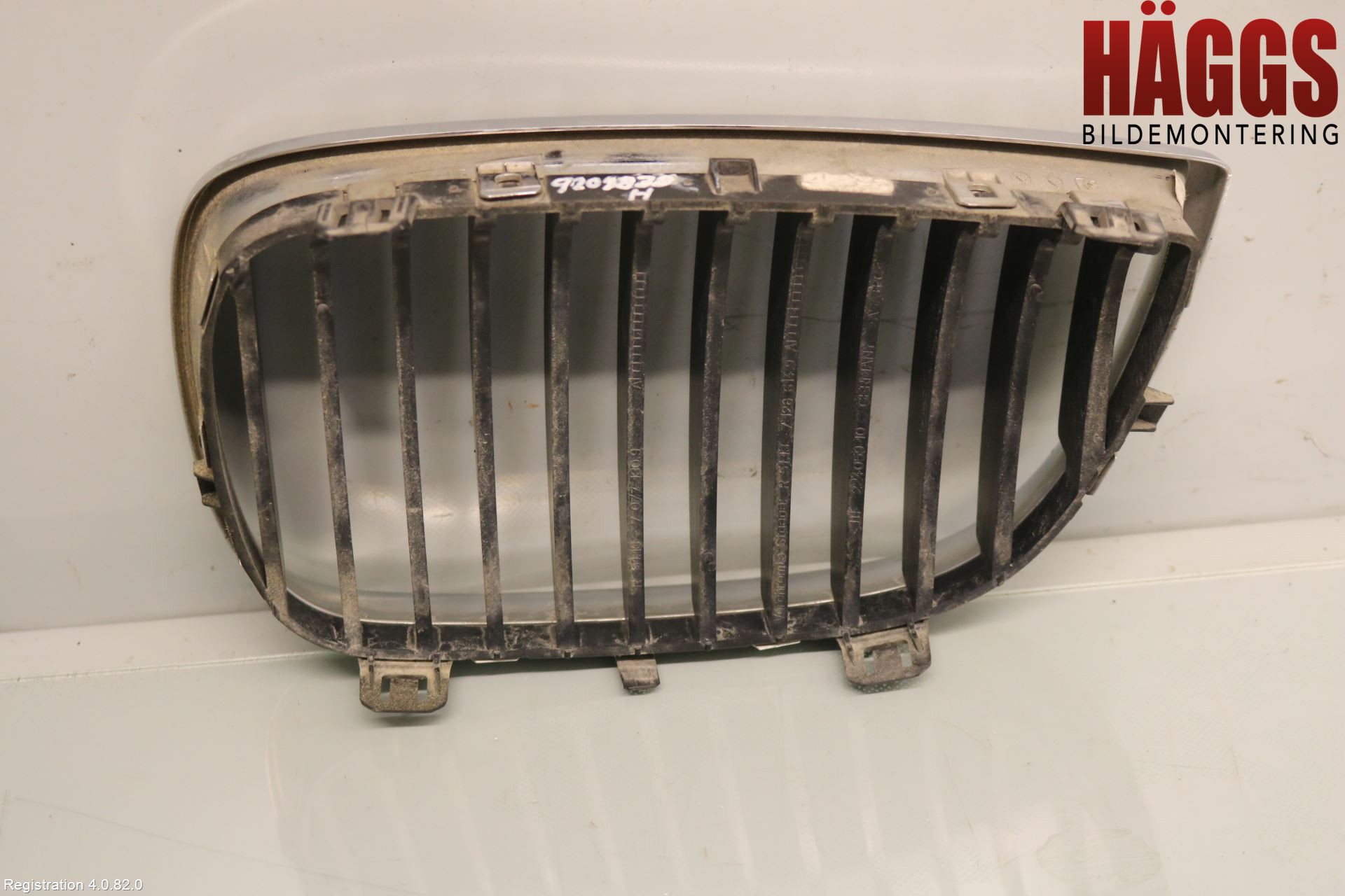 BMW 1 E87/81 5D/3D 03-11 Grilldel Höger
