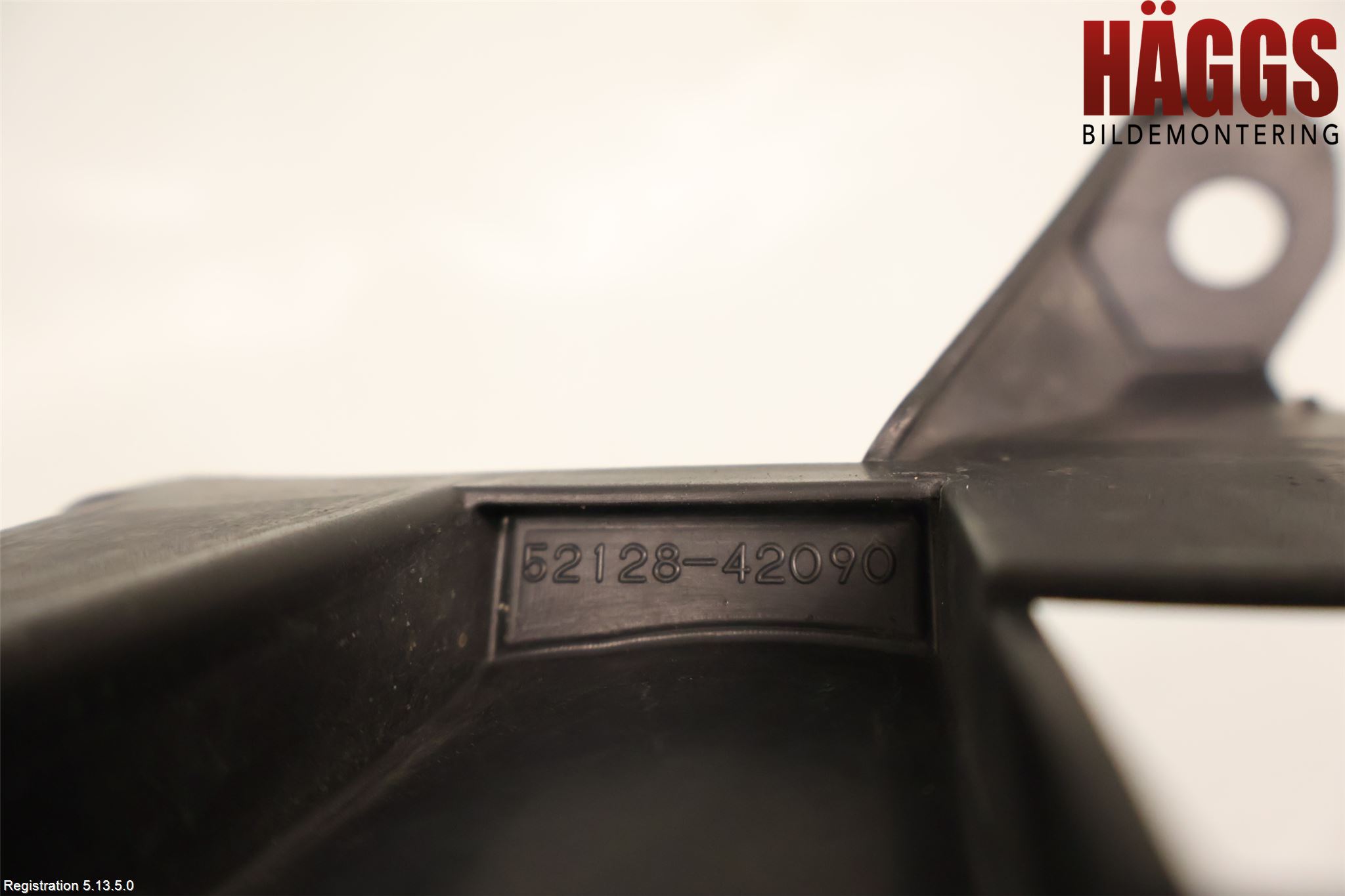 Toyota RAV4 13-18 Dimljussarg Fram