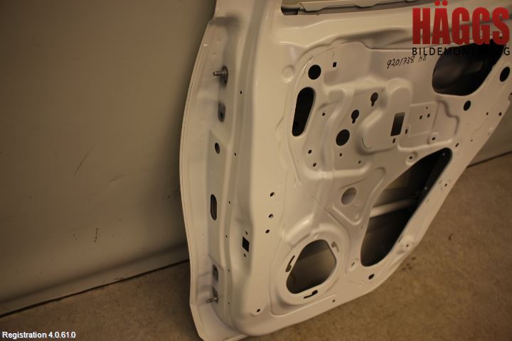 Fiat FULLBACK 16-19 Dörr Bak Höger