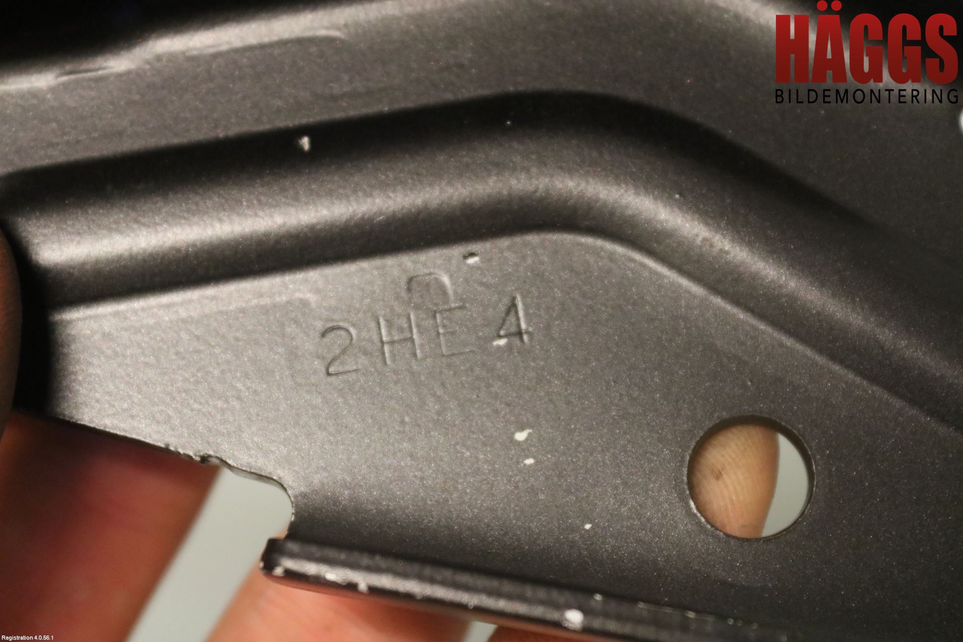 Mitsubishi LANCER 07-14 Huvgångjärn