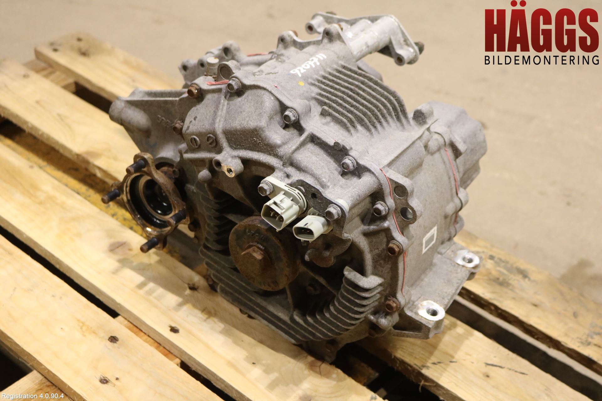 Lexus NX 300h 15-21 Motor Elektrisk Bak