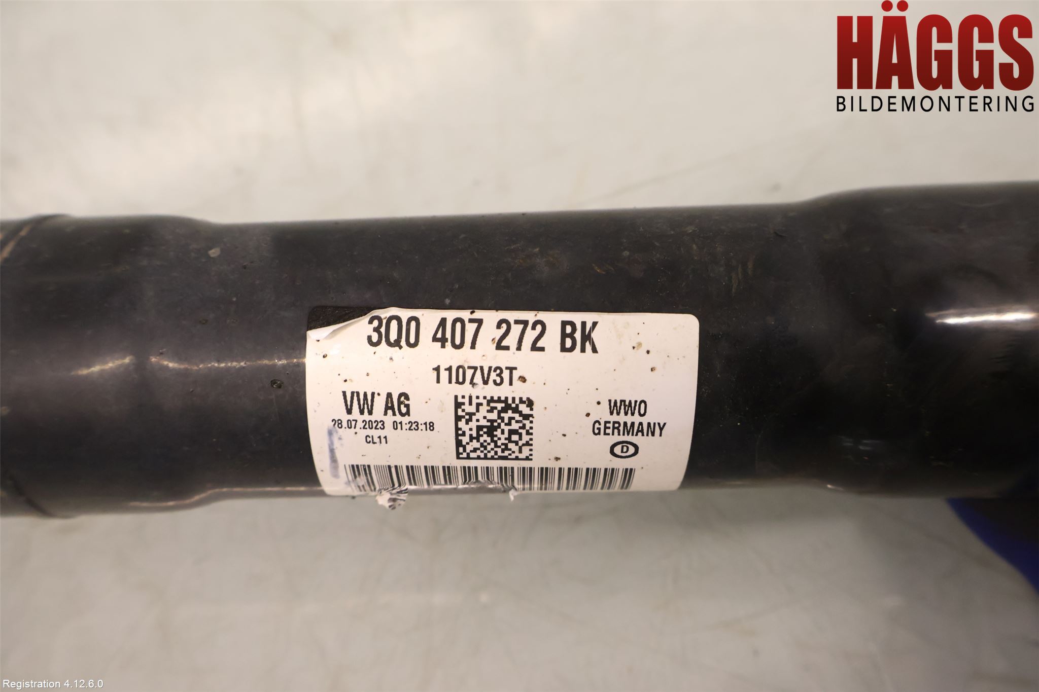 Volkswagen VW PASSAT 20-24 Drivaxel Fram Höger