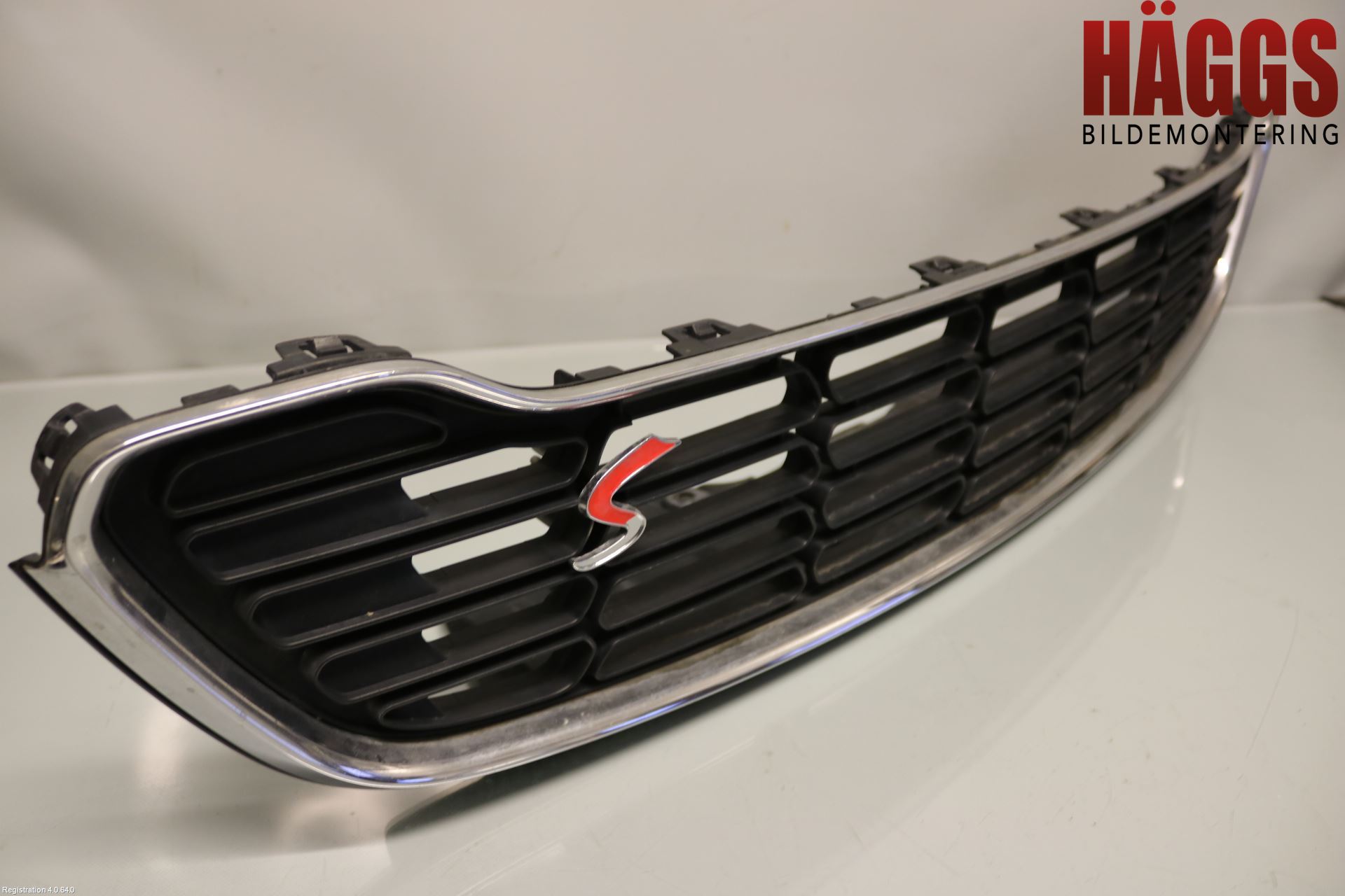 Mini COUPE R56 05-14 Grill Komp