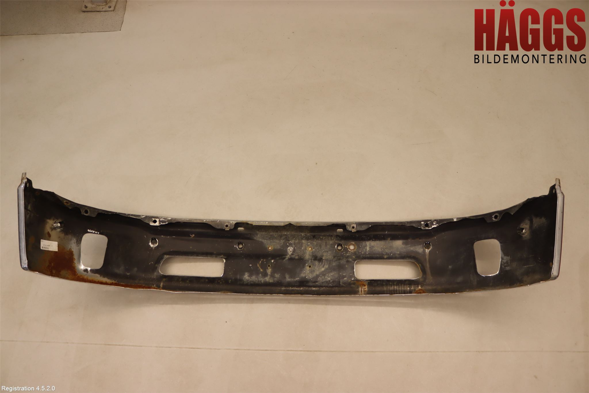 Dodge PICK UP RAM 81- Stötfångare Fram