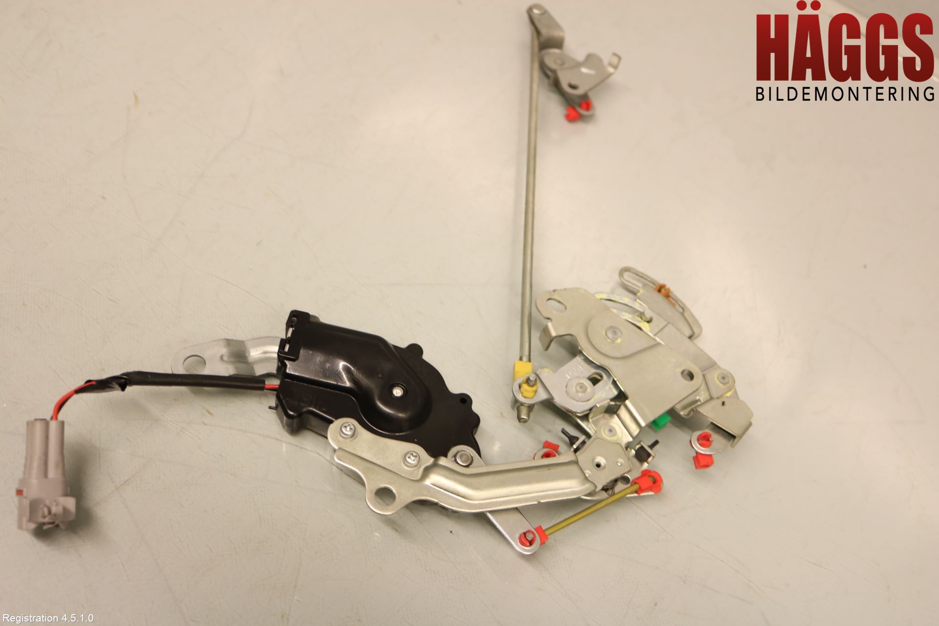 Toyota HI-ACE 06-12 Centrallåsmotor Höger
