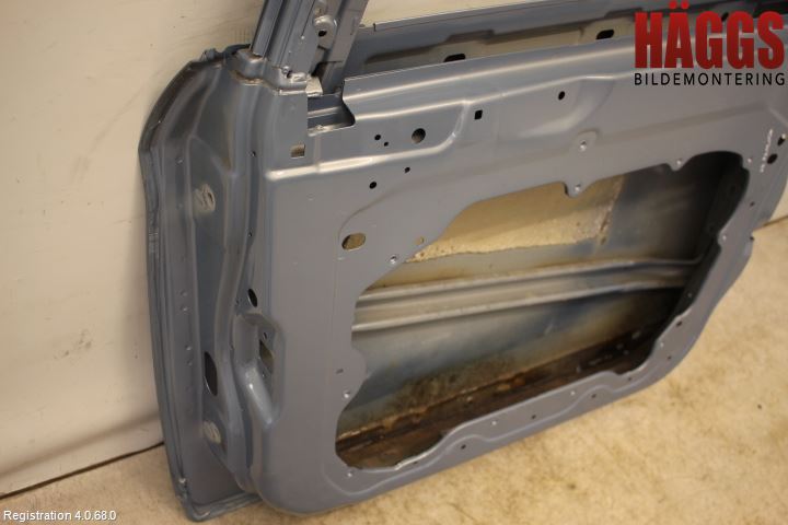 Ford KUGA 08-12 Dörr Fram Höger
