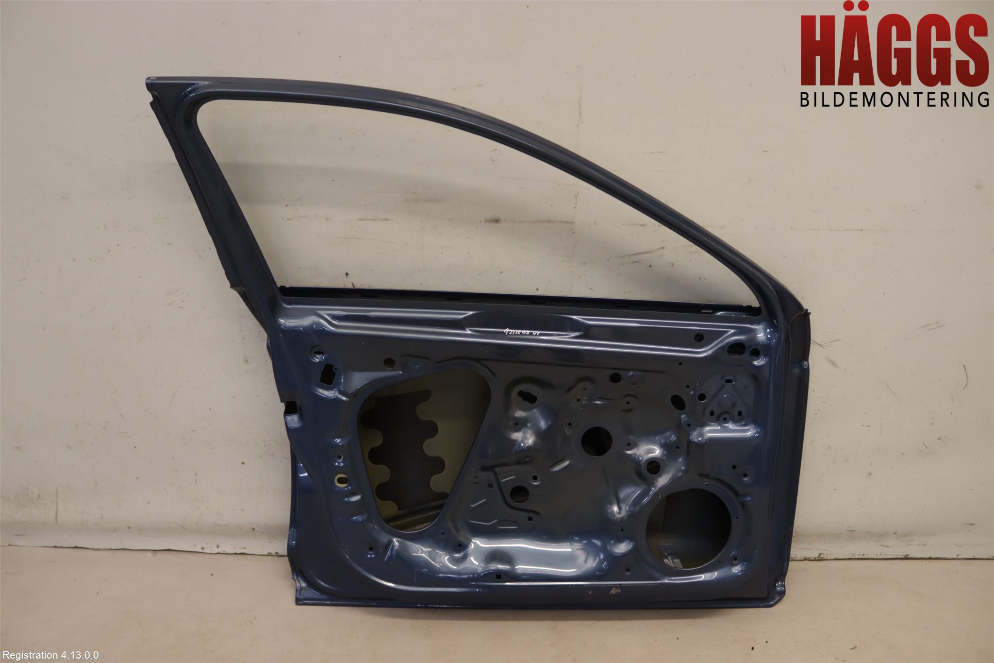 Volkswagen VW PASSAT 15-19 Dörr Fram Vänster