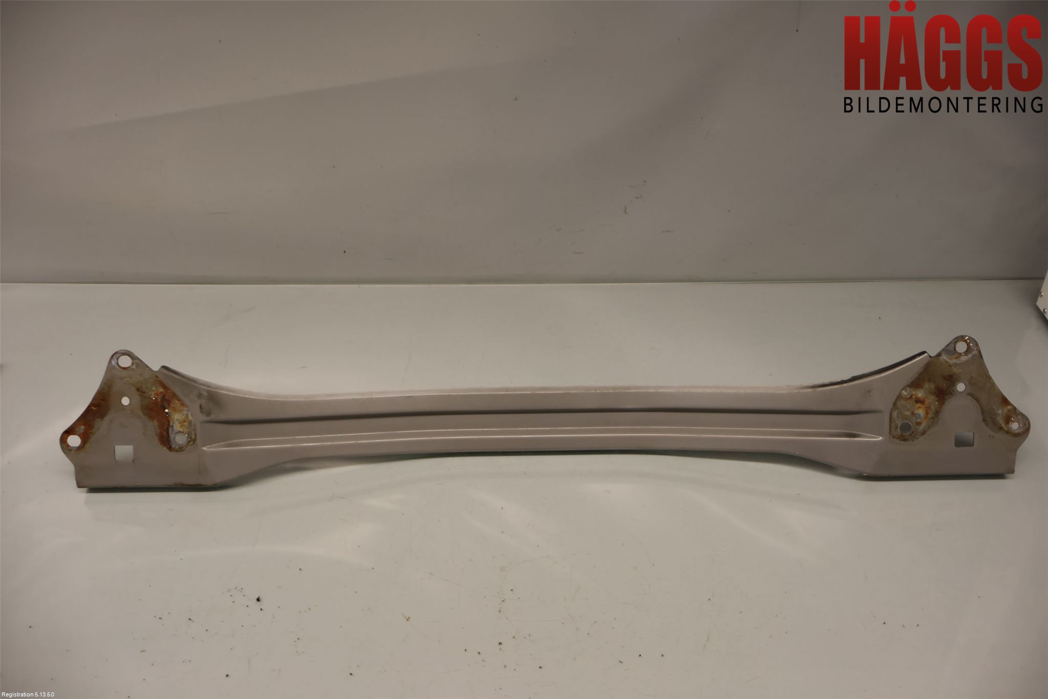 Toyota YARIS XP130 15-20 Stötfångarbalk Bak