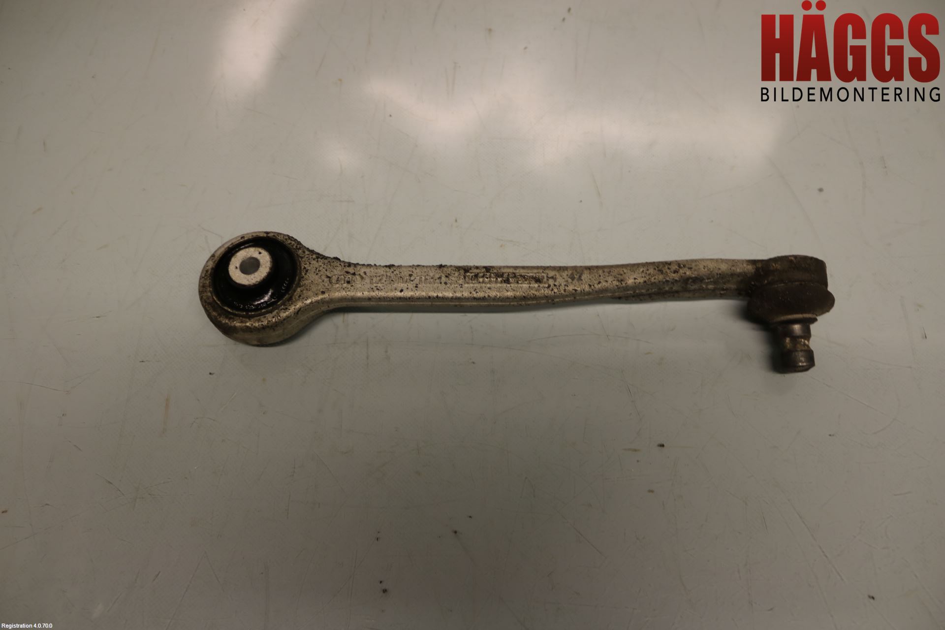 Audi A4/S4 08-11 Bärarm Fram Övre Vä