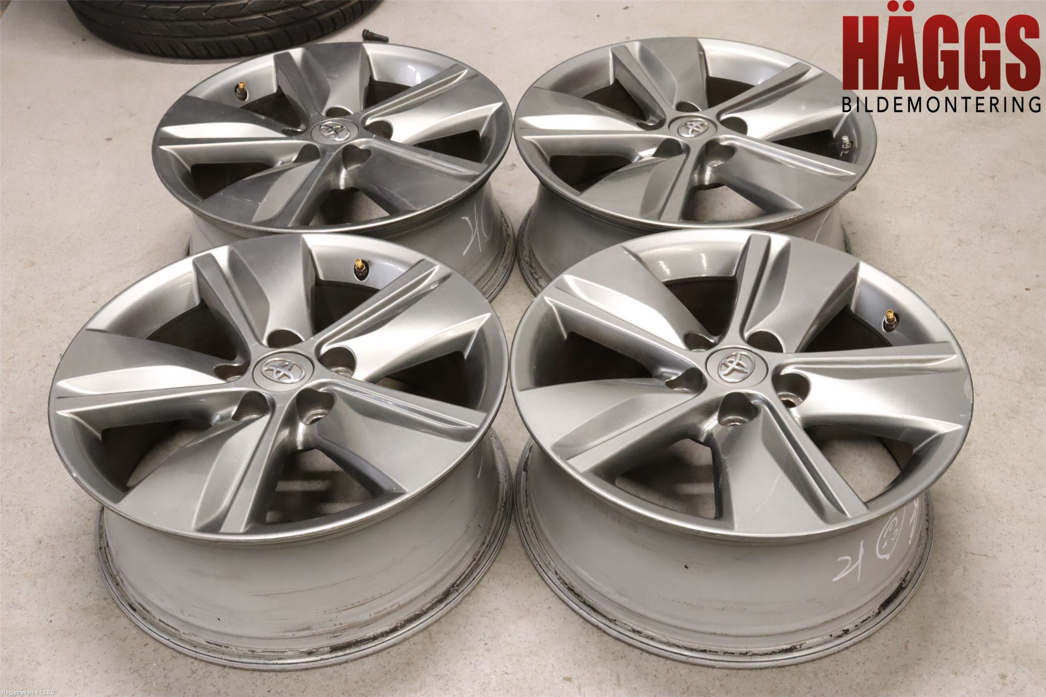 Toyota AVENSIS 09-15 Fälgsats Aluminium