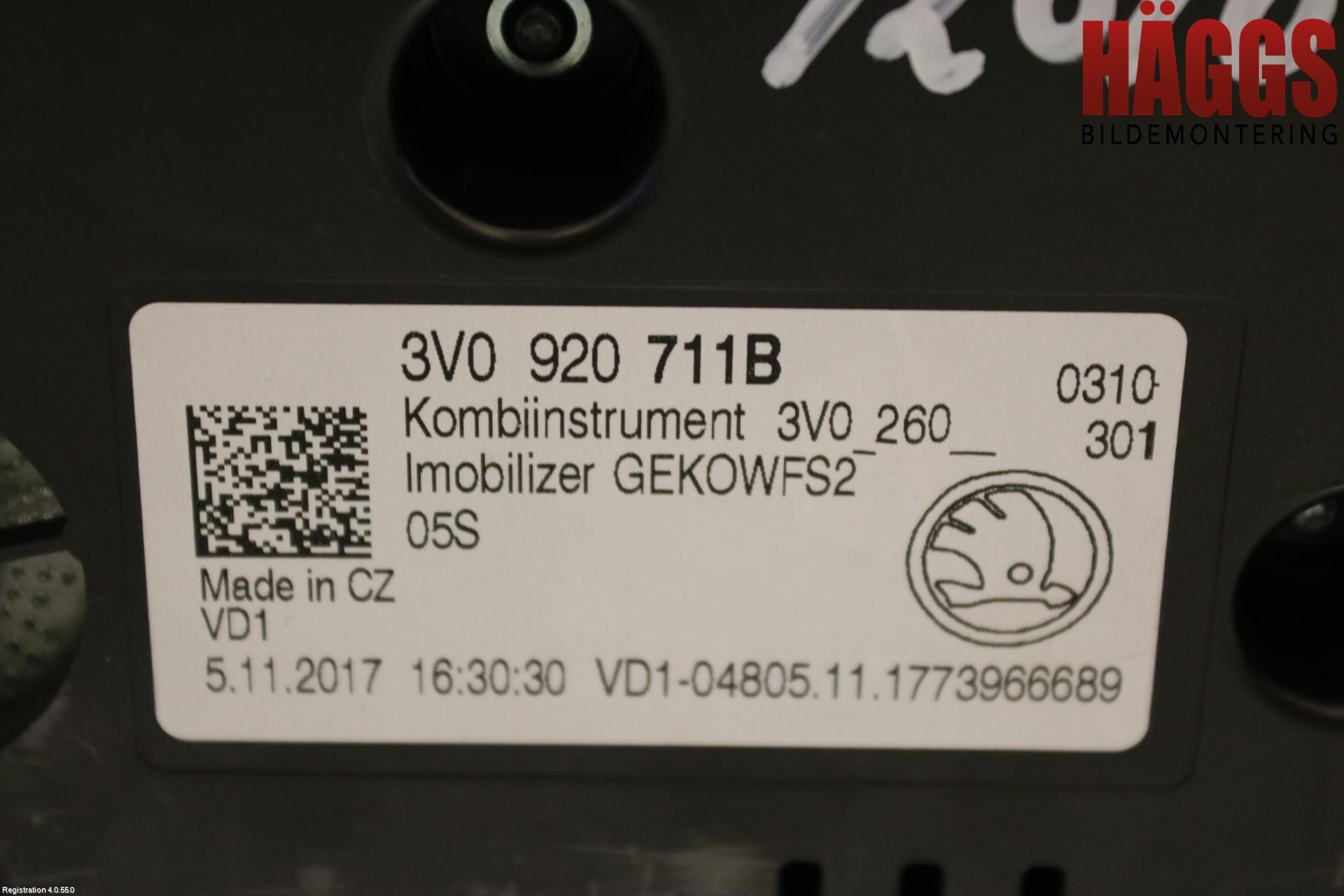 Skoda SUPERB 16-24 Instrument Komb