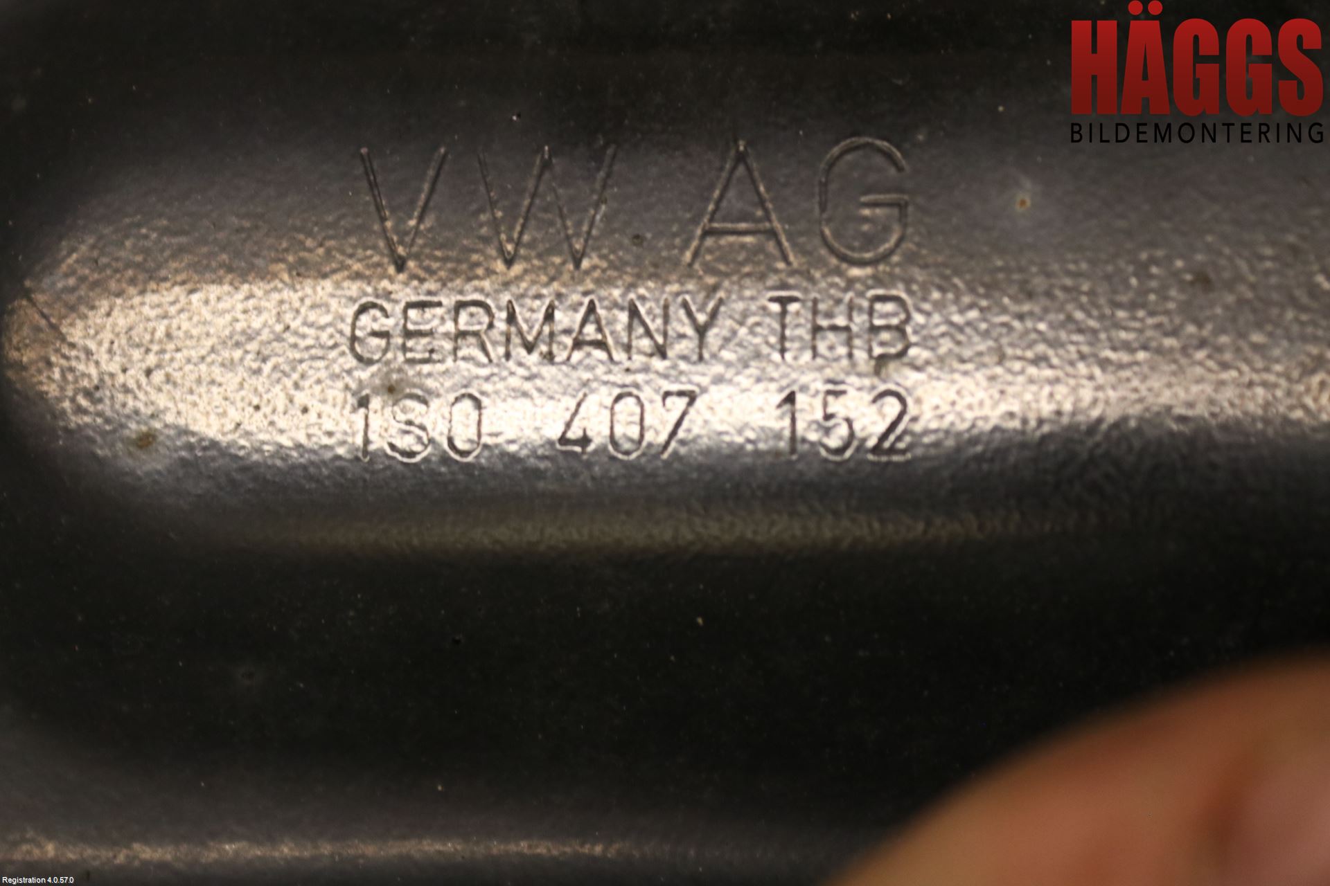 Volkswagen VW UP! / E-UP! Bärarm Fram Undre Hö