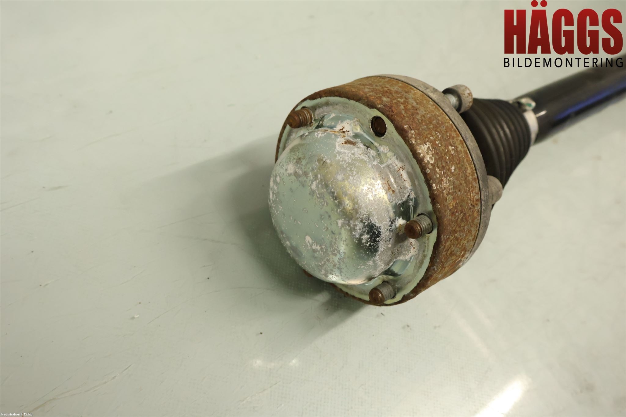 Audi A4/S4 B9 20- Drivaxel Bak Höger