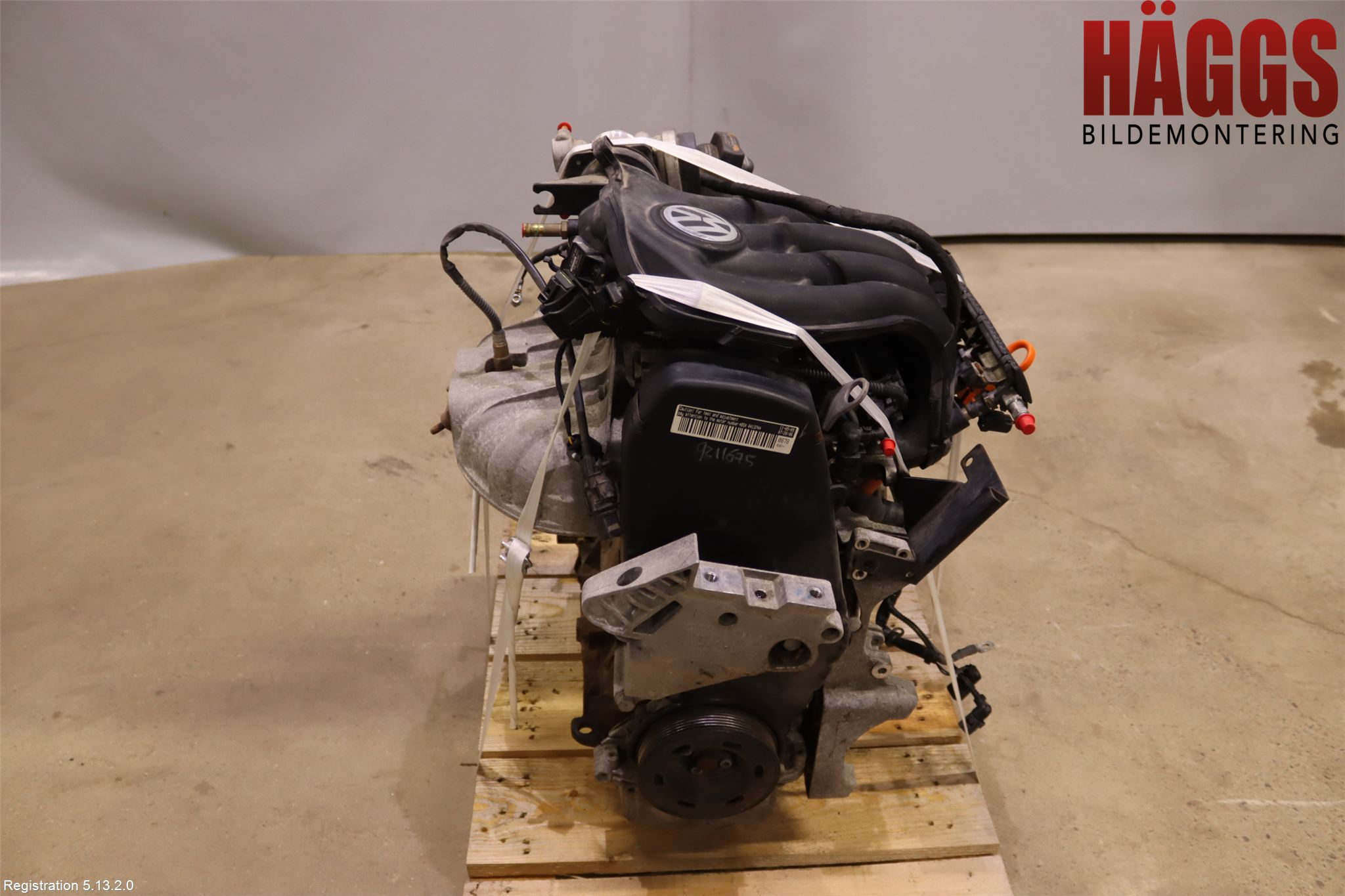 Volkswagen VW CADDY      04-10 Motor Bensin
