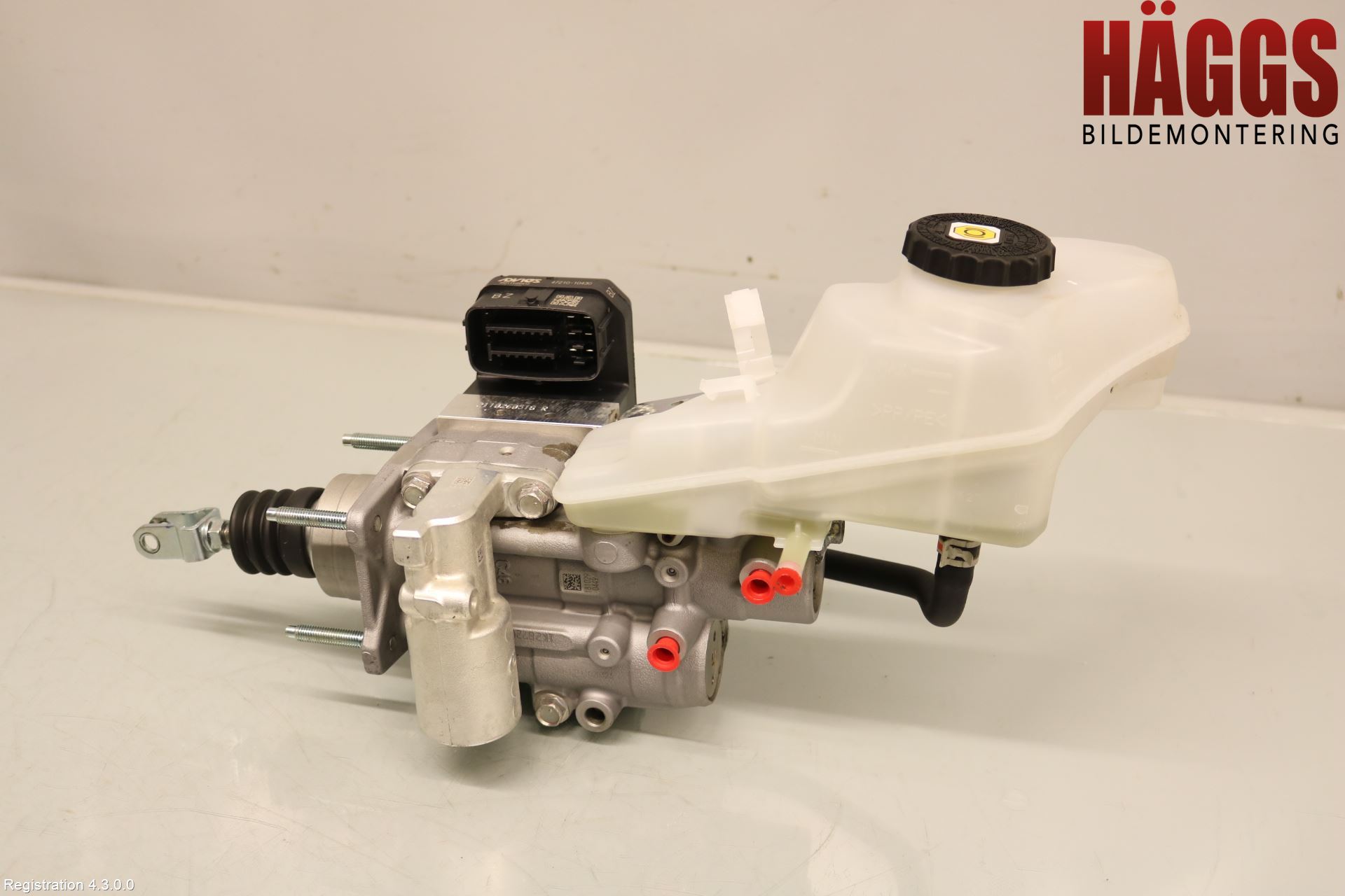 Toyota C-HR 16-23 Broms Huvudcylinder