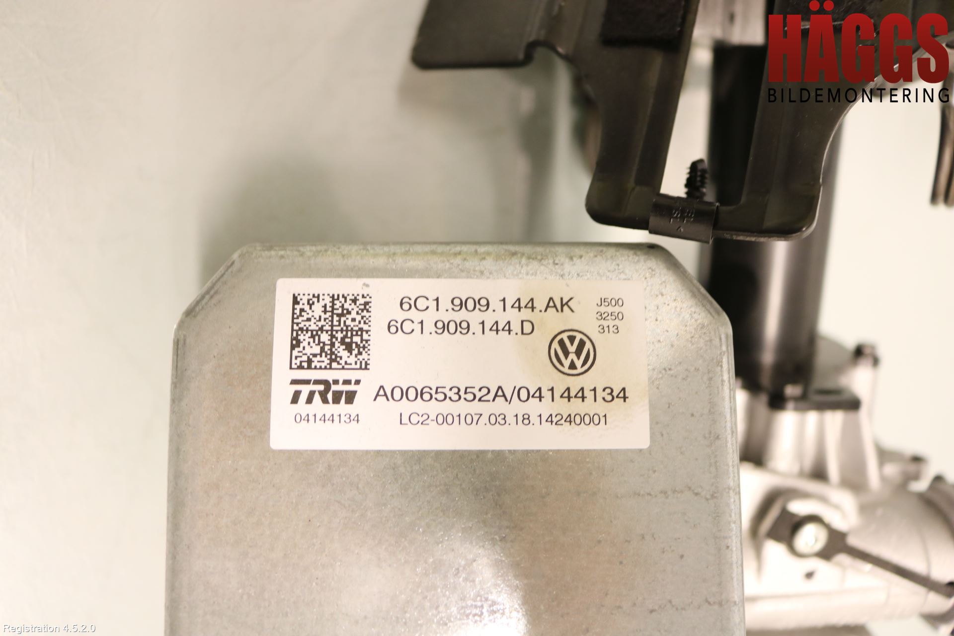 Skoda FABIA 15-21 Rattaxelagg Med Inb Servo