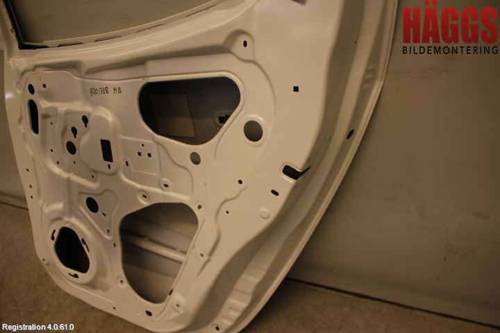 Fiat FULLBACK 16-19 Dörr Bak Höger