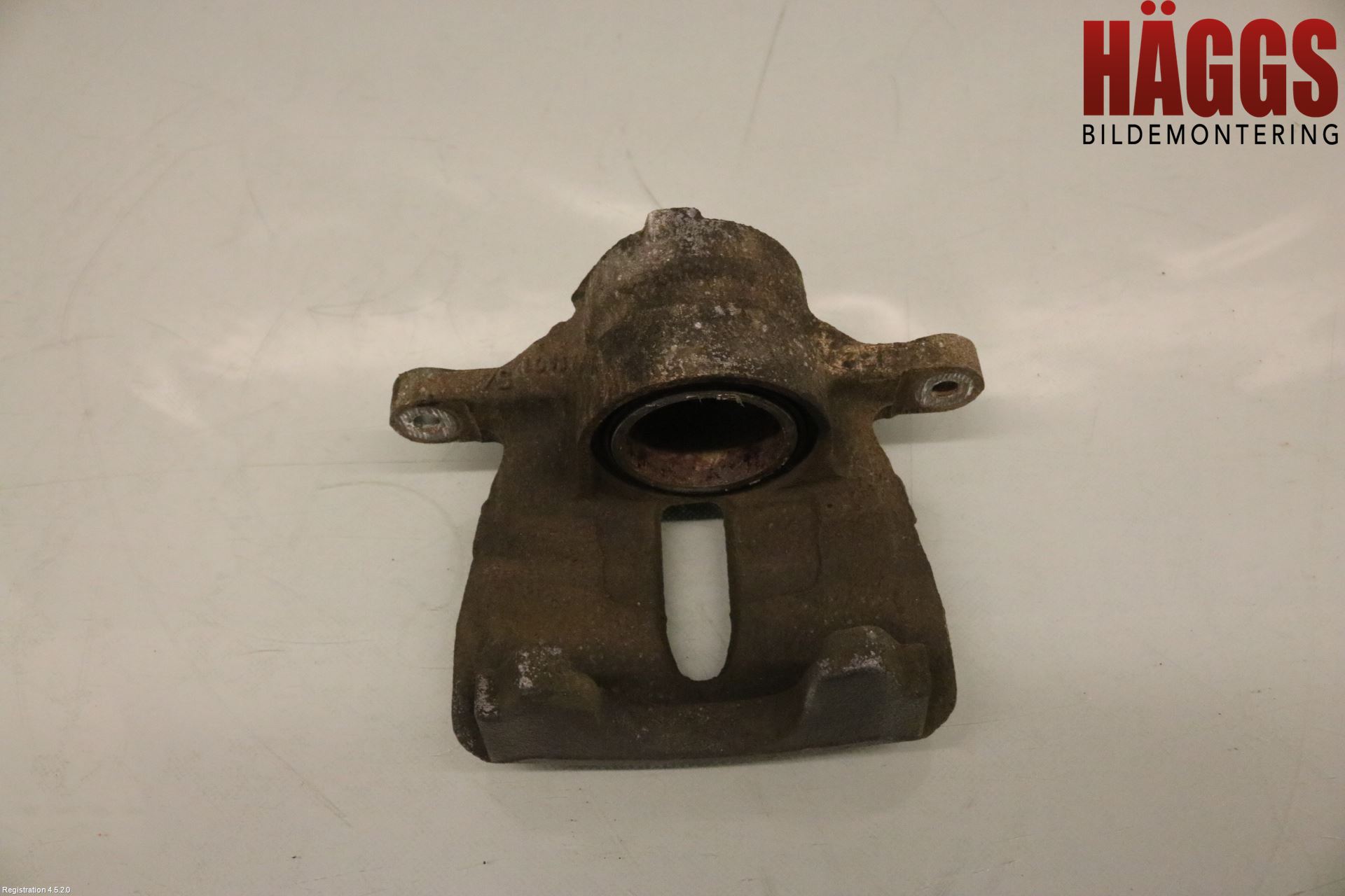 Peugeot 2008/E-2008 20- Bromsok Fram Vänster