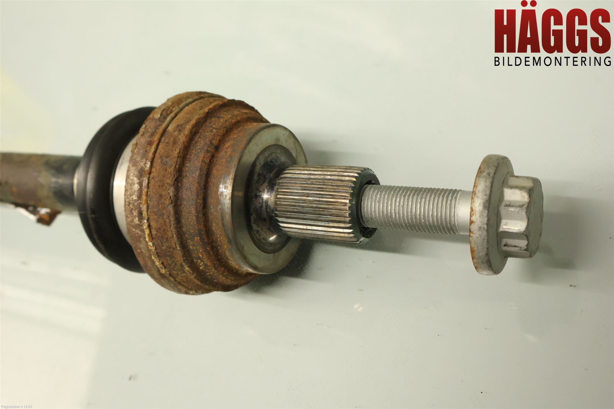 Volkswagen VW GOLF / E-GOLF VIII 20- Drivaxel Bak Vänster