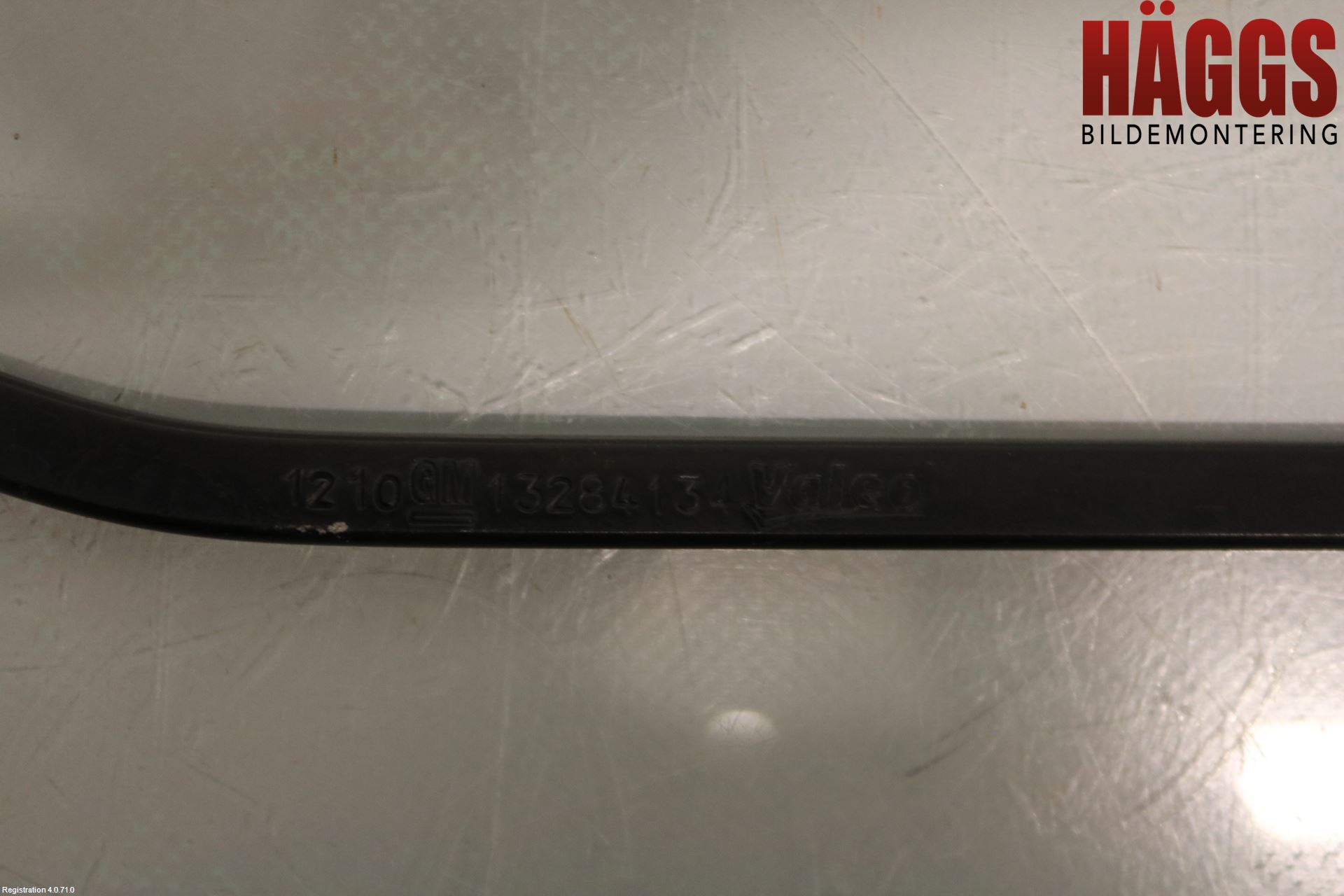 Opel CORSA D 07-14 Torkararm Armar Vindruta