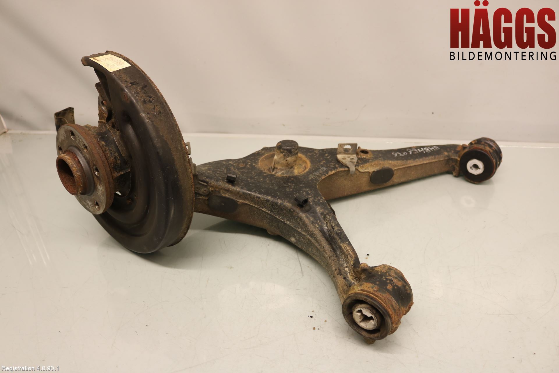 Volkswagen VW TRANSP/CARAVELLE (T6) 16-22 Bärarm Bak Höger