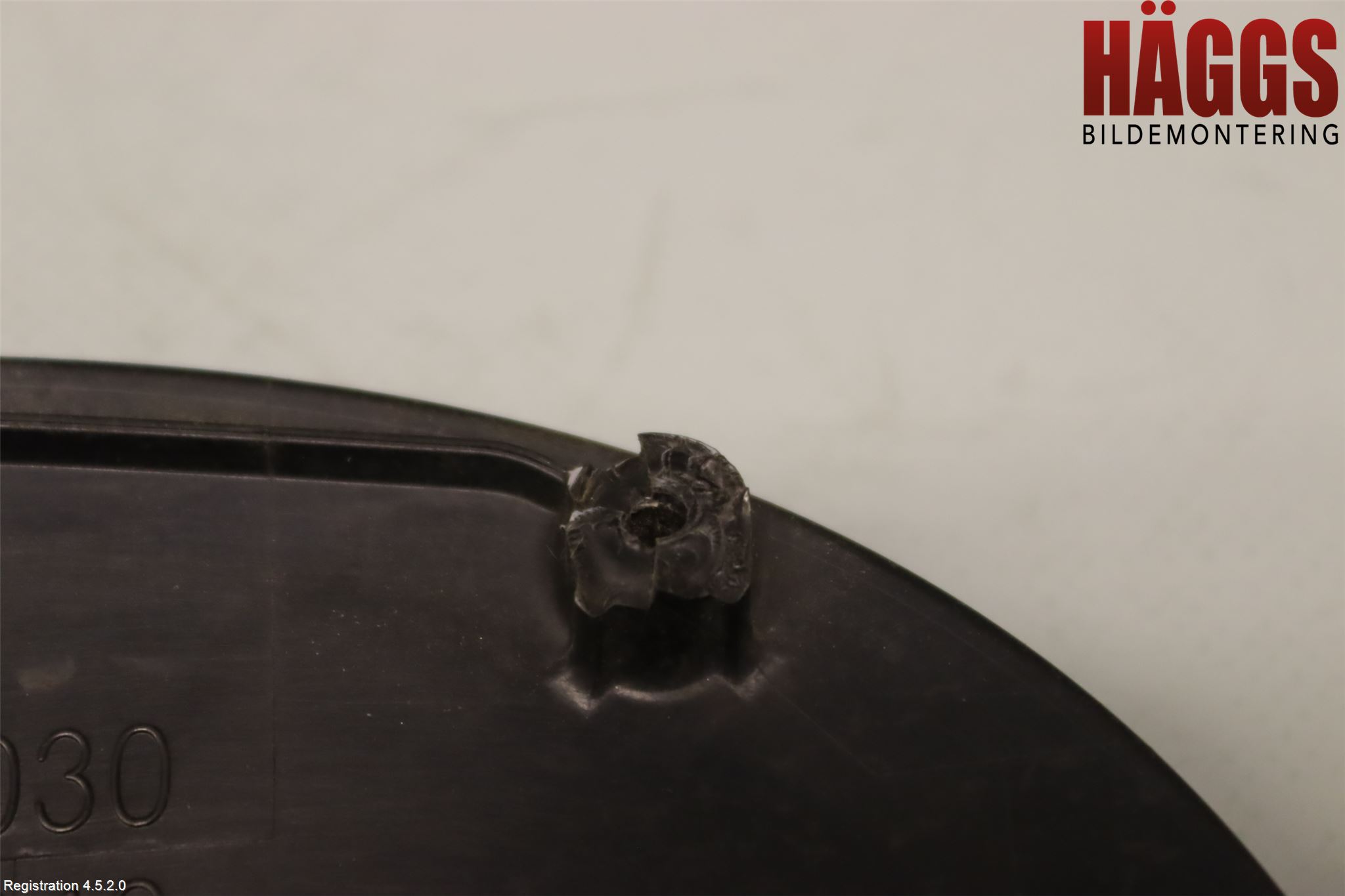 Lexus NX 300h 15-21 Emblem