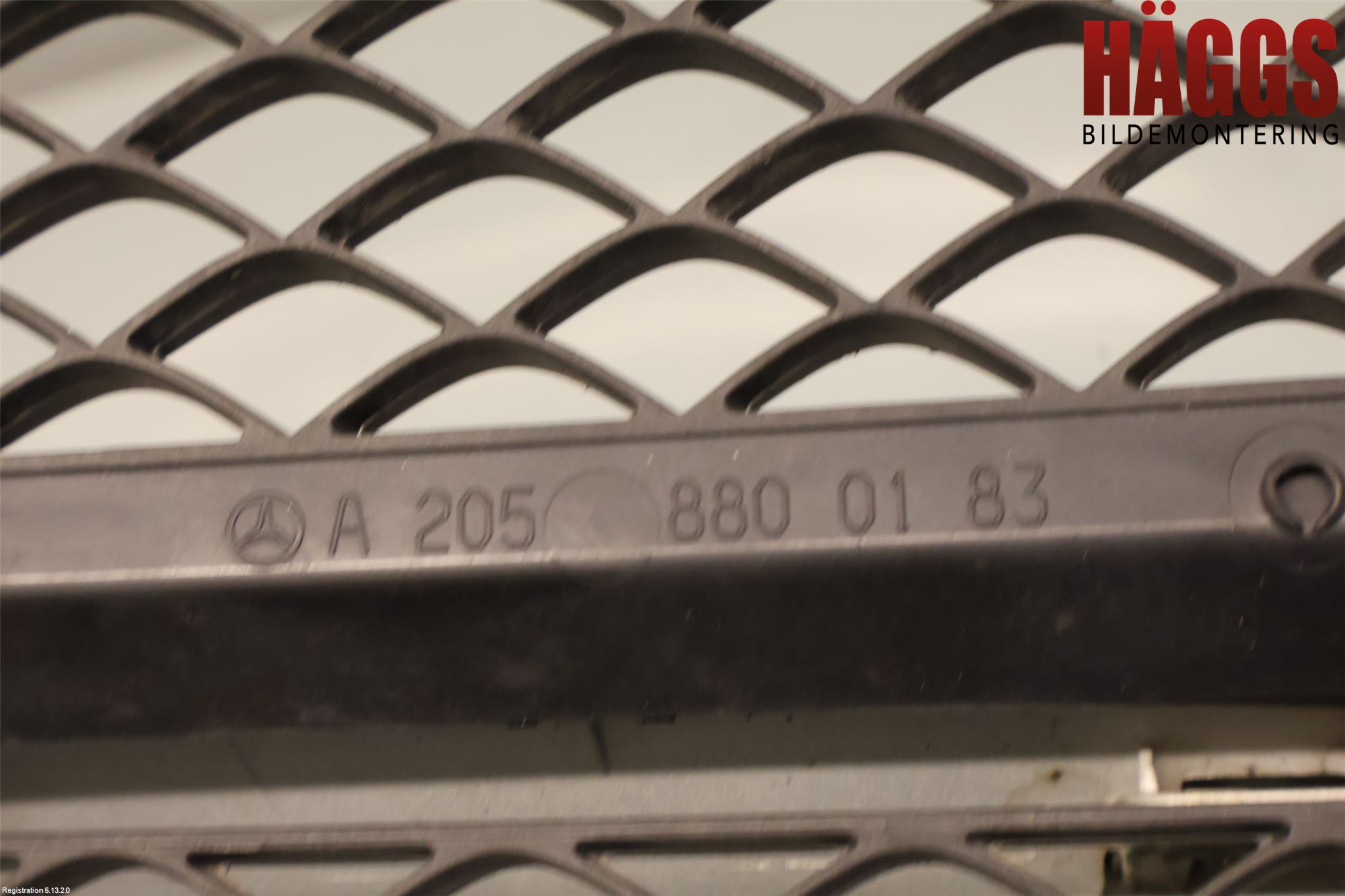 Mercedes-Benz MB C-KLASS (W205) 14-21 Grill Komp