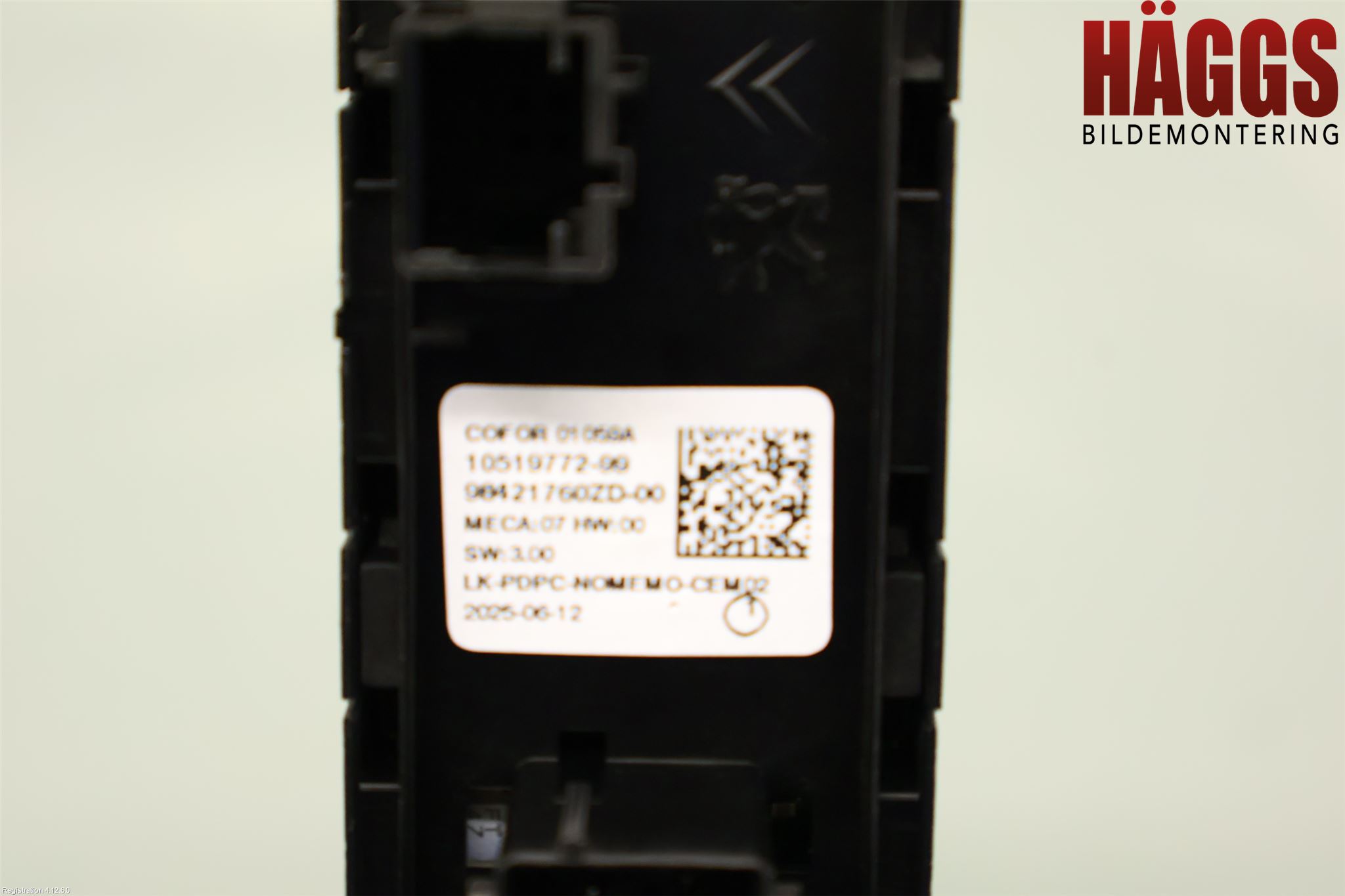 Peugeot 2008/E-2008 20- Strömställare Elhiss