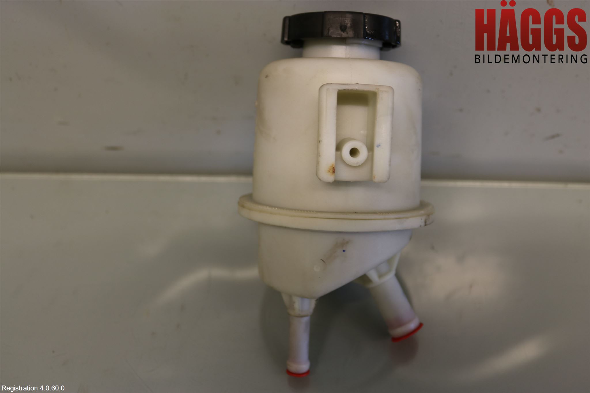 Nissan NAVARA 05-16 Styrservooljebehållare