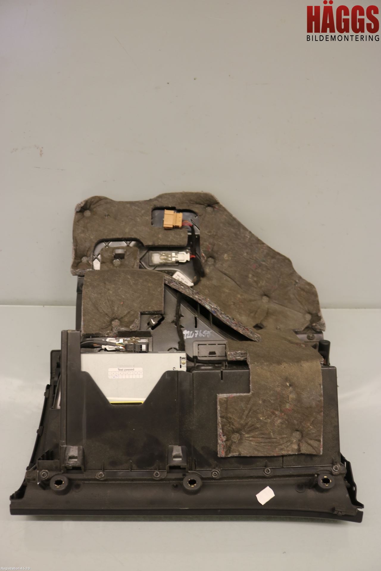 Audi A4/S4 05-07 Handskfack Insats