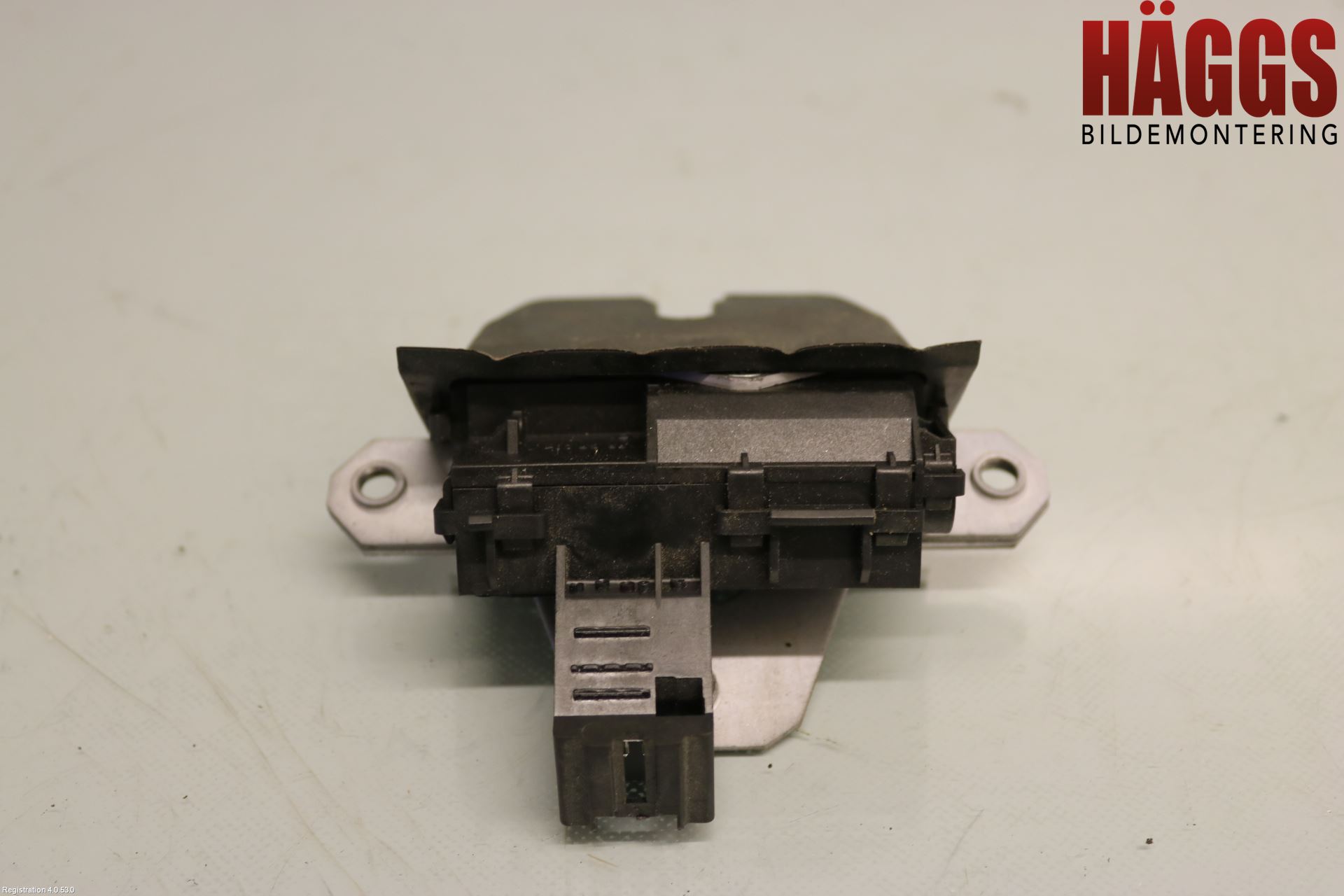 Ford MONDEO 07-15 Låskista Baklucka