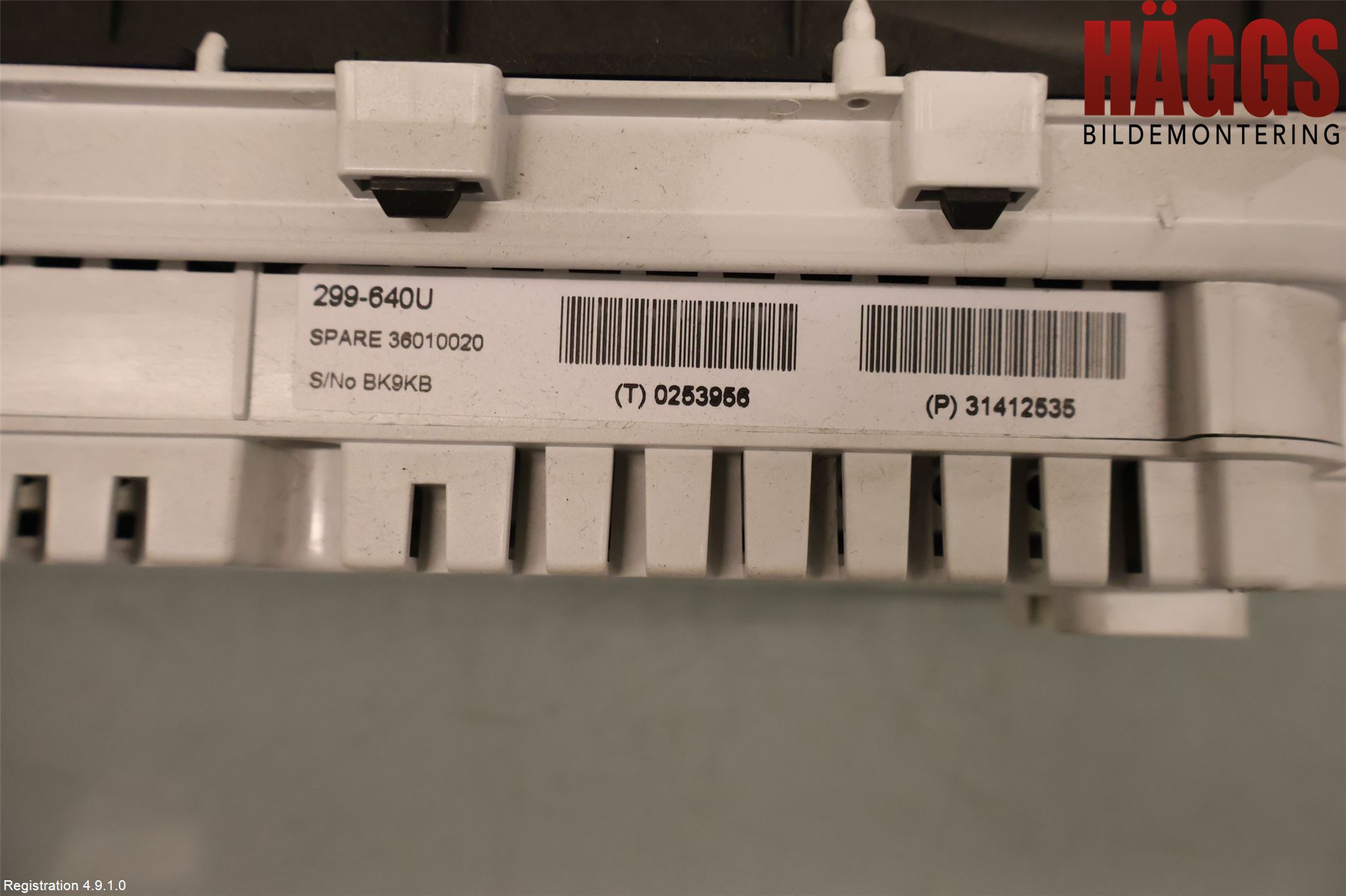 Volvo XC70 14-16 Instrument Komb