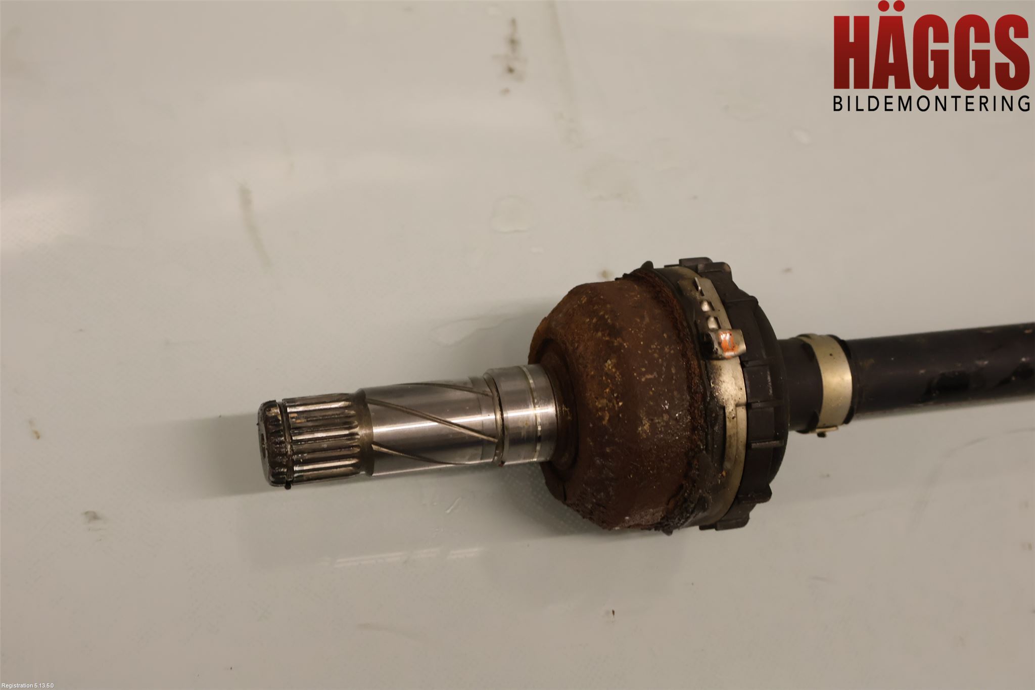 Volvo V90 17->> Drivaxel Bak Höger