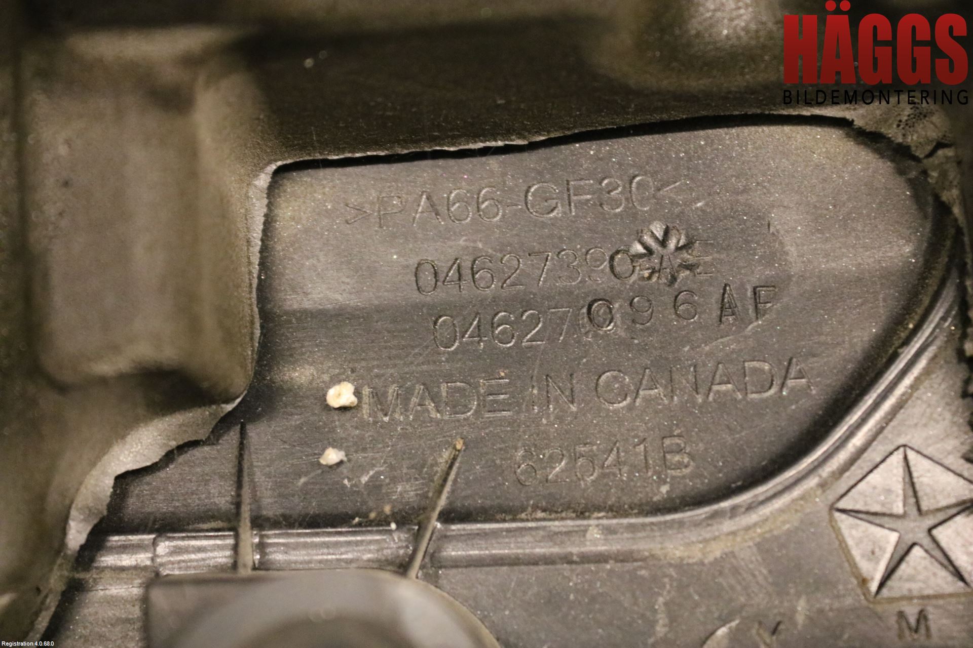 Fiat FREEMONT Motorkåpa