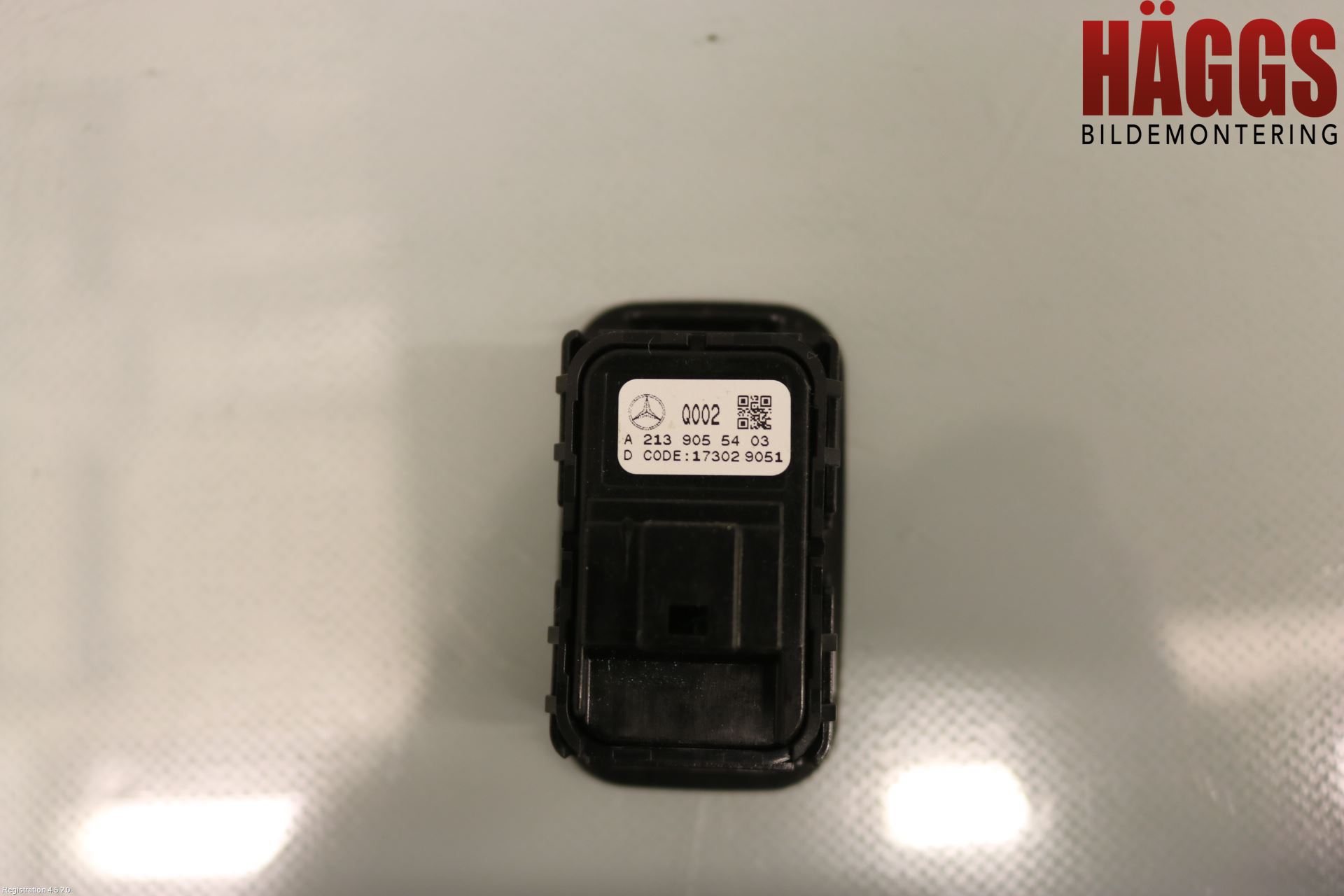 Mercedes-Benz MB E-KLASS (W213) 16-23 Strömställare Dragkrok