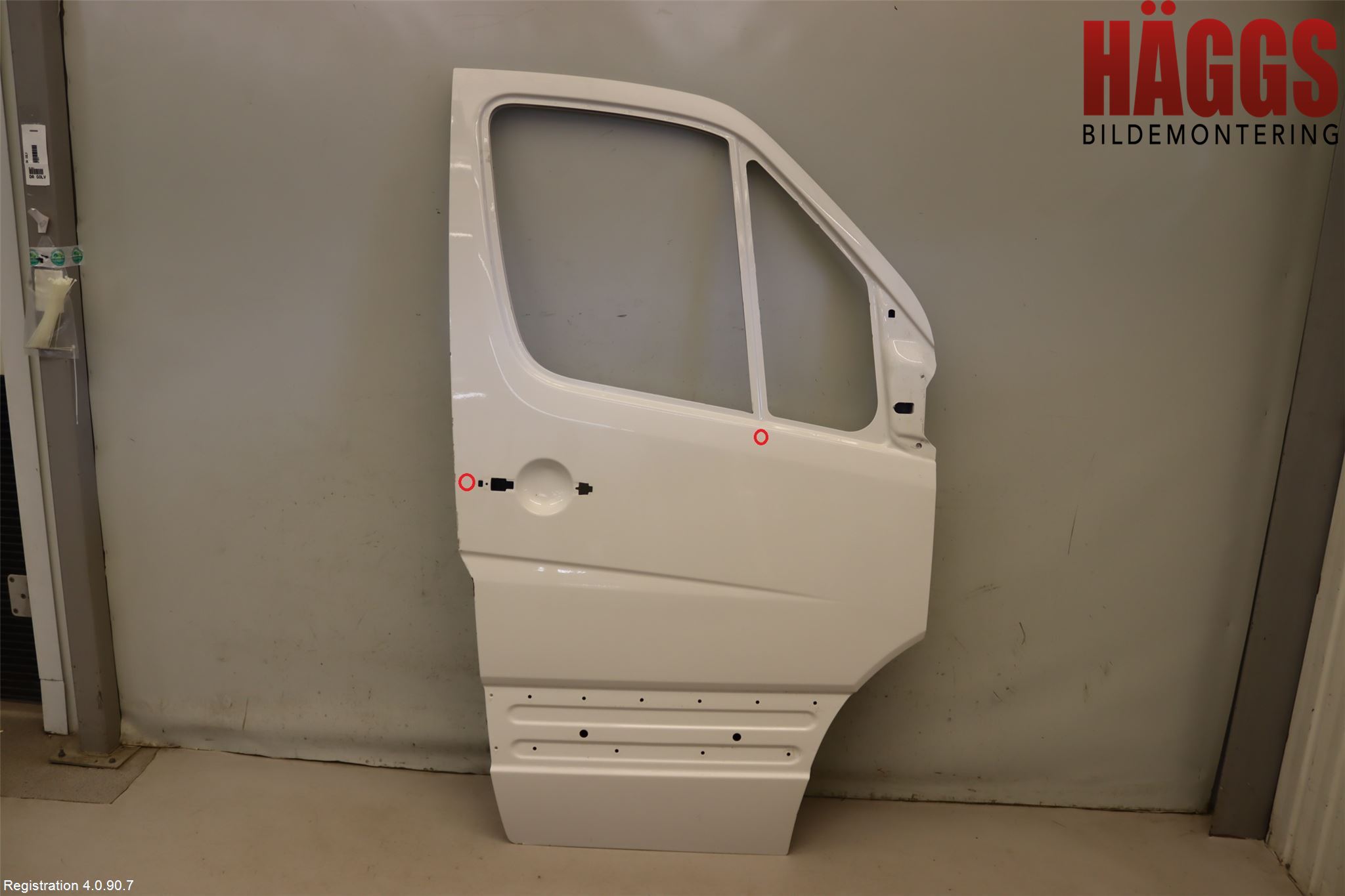 Volkswagen VW CRAFTER 06-16 Dörr Fram Höger