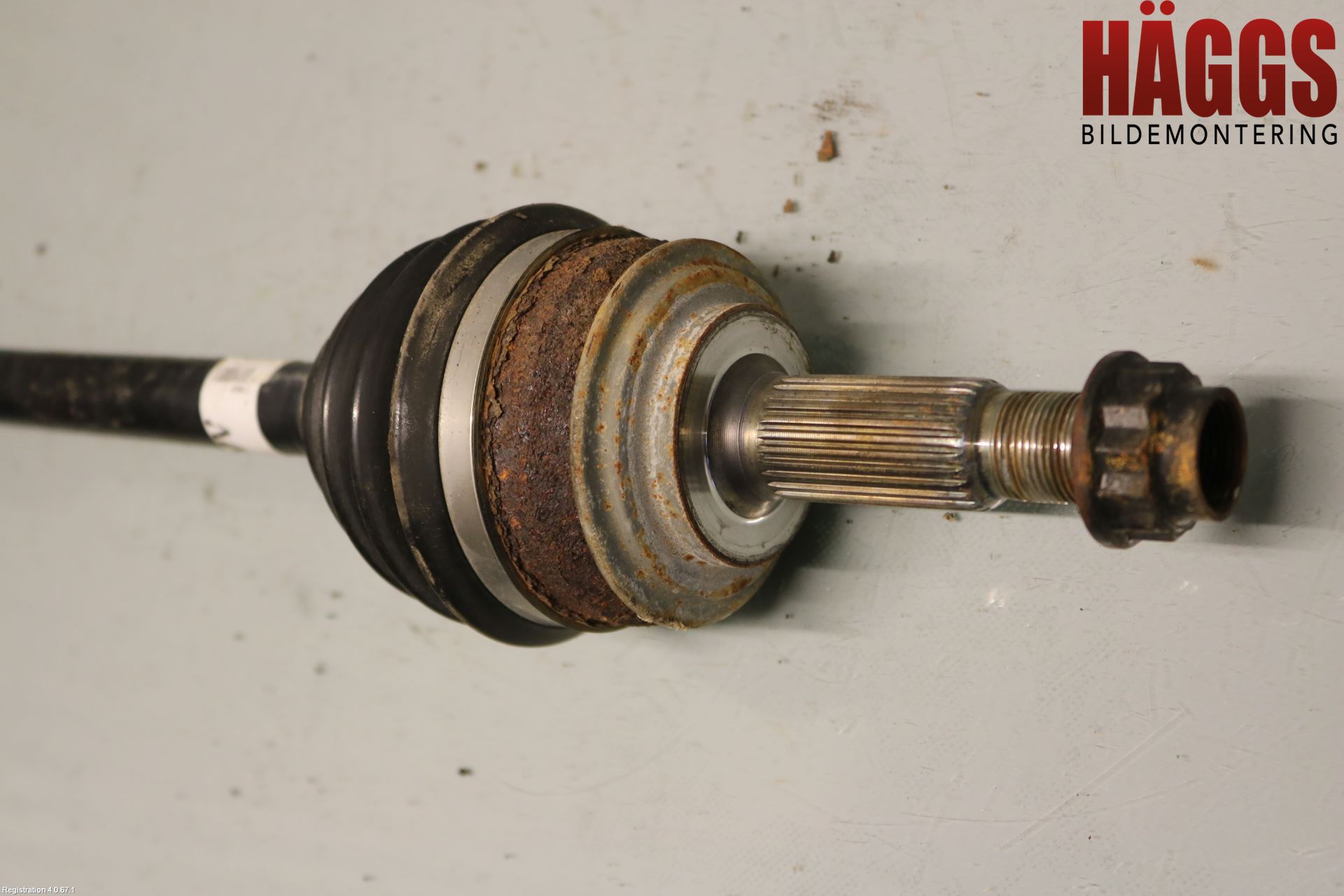 Toyota YARIS XP130 15-20 Drivaxel Fram Höger