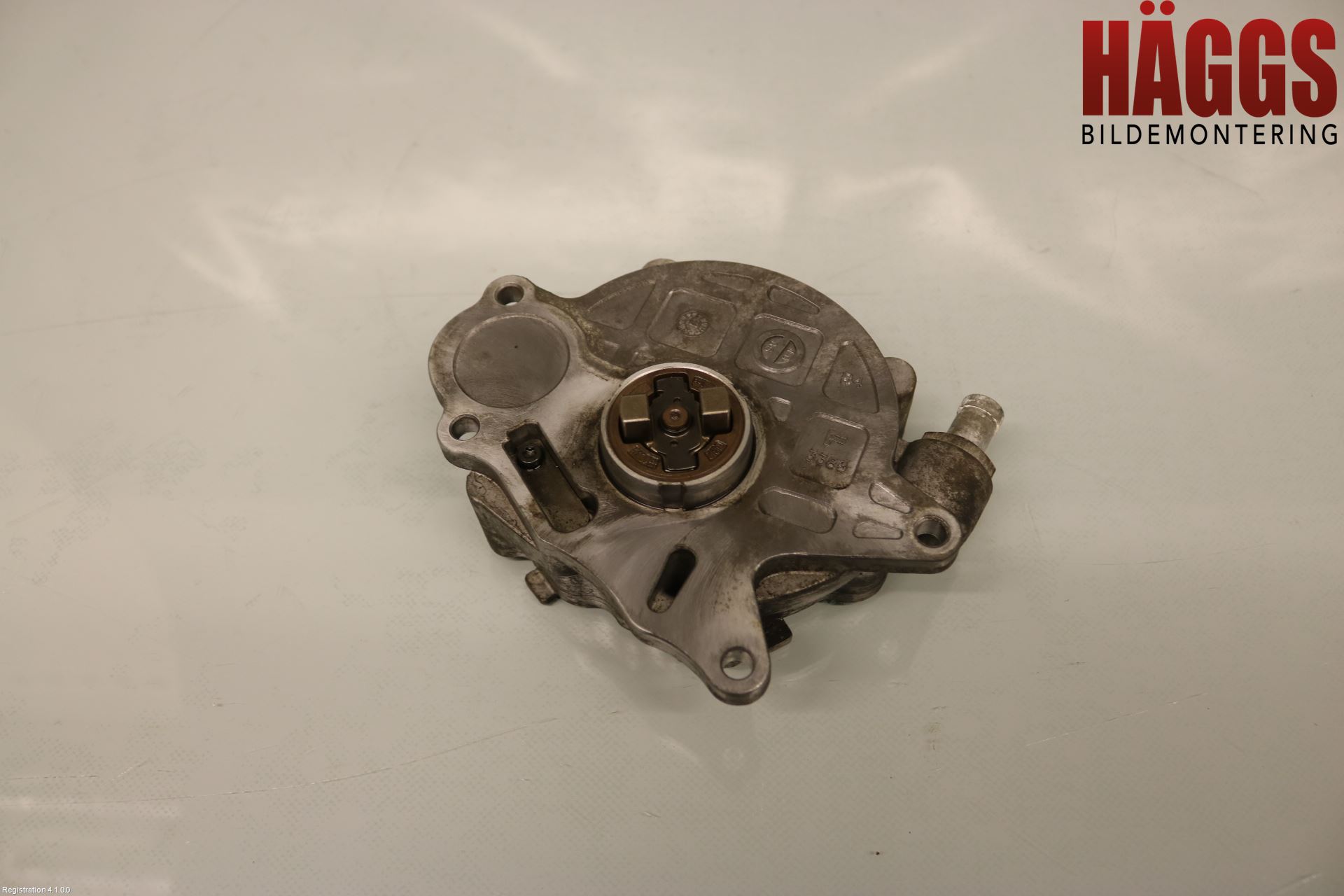 Volkswagen VW CADDY 11-15 Vakuumpump
