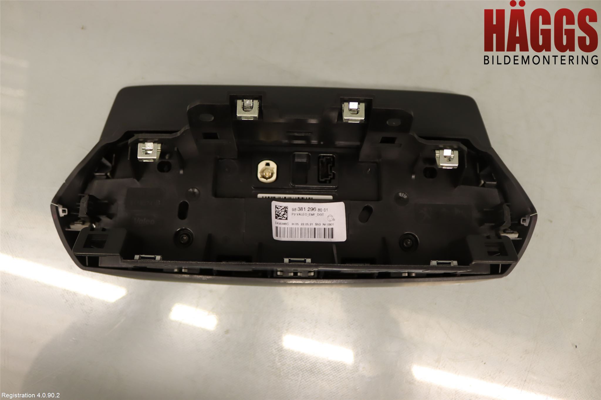 Peugeot 208/E-208 20- Multifunktionsdisplay