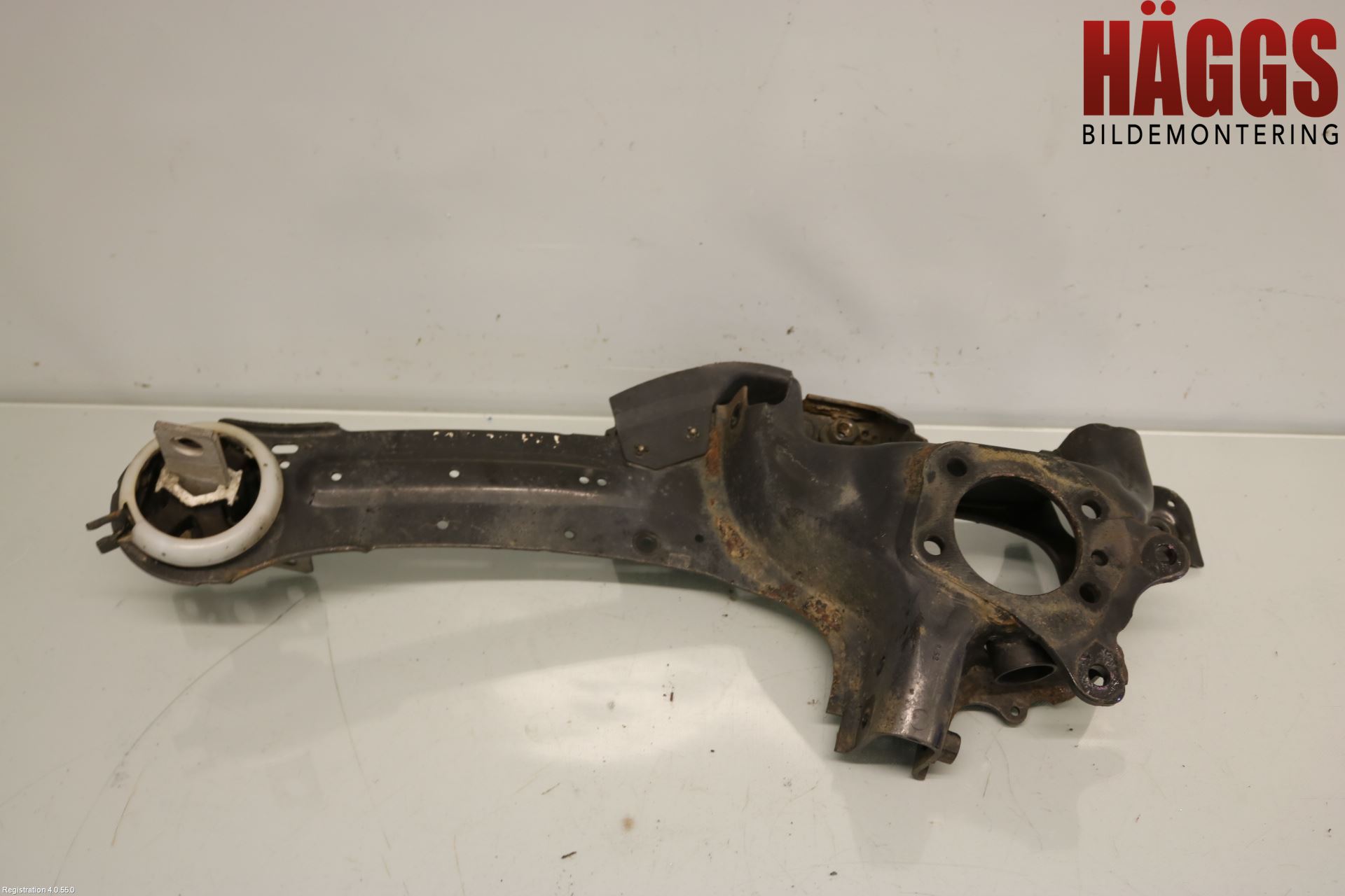 Volvo XC60 14-17 Bärarm Bak Höger