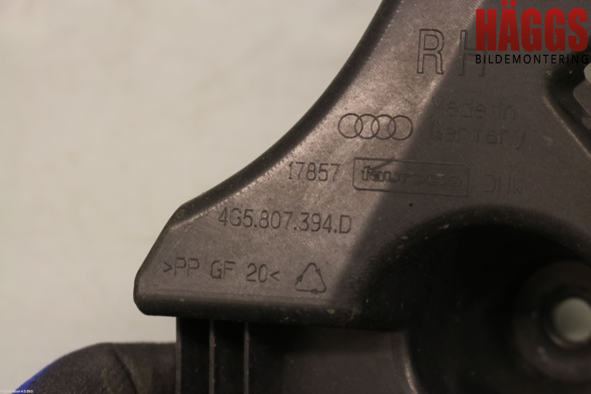 Audi A6/S6 4G 11-18 Stötfångarfäste Bak Hö