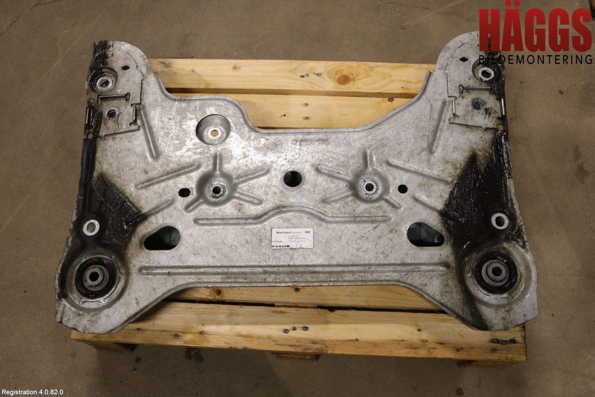 Renault TRAFIC/E-TECH 15- Framvagnsbalk