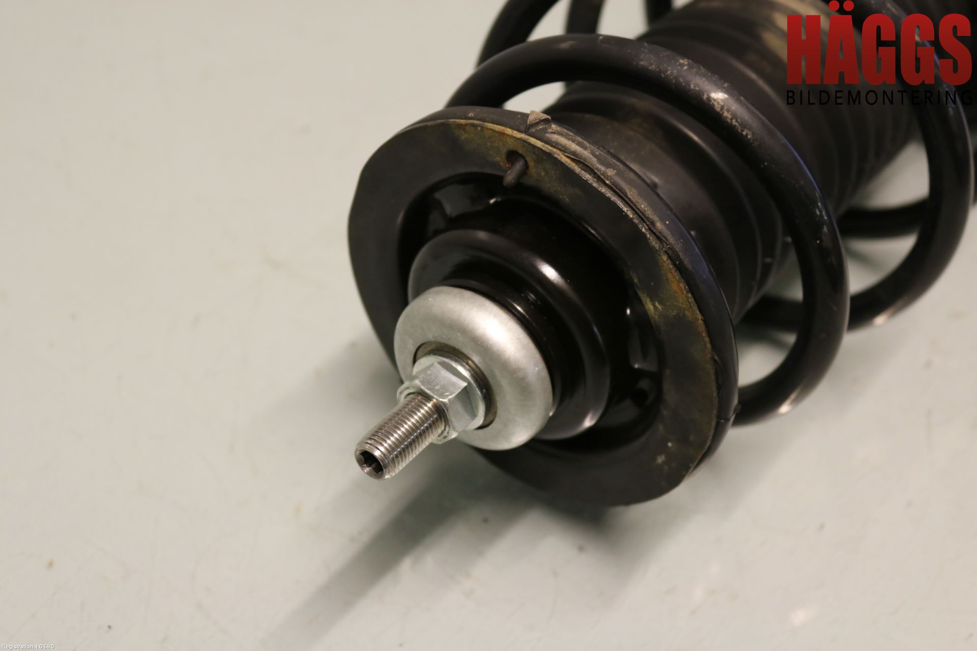Toyota YARIS XP130 15-20 Fjäderben Fram Vänster