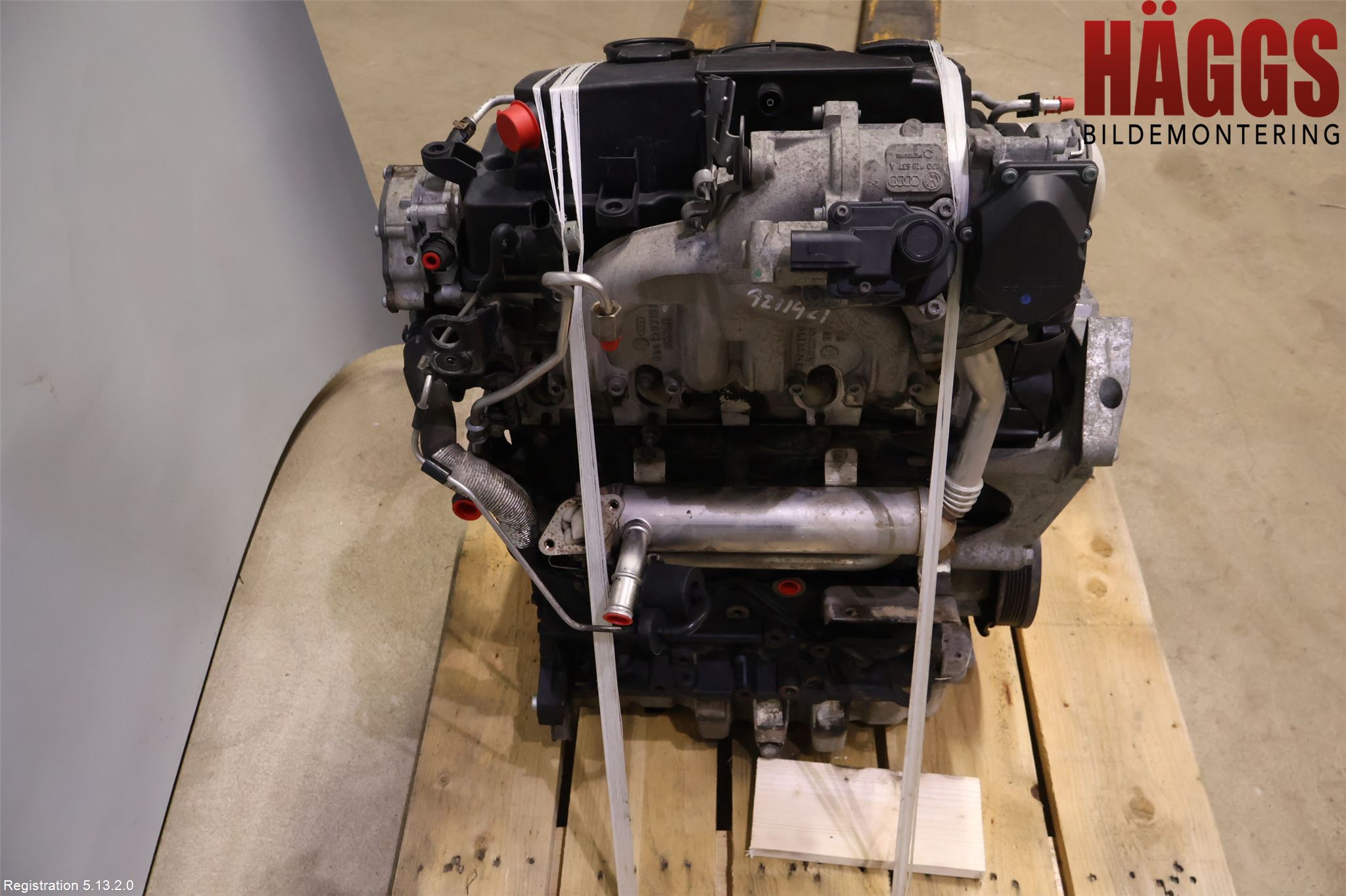 Volkswagen VW CADDY      04-10 Motor Diesel