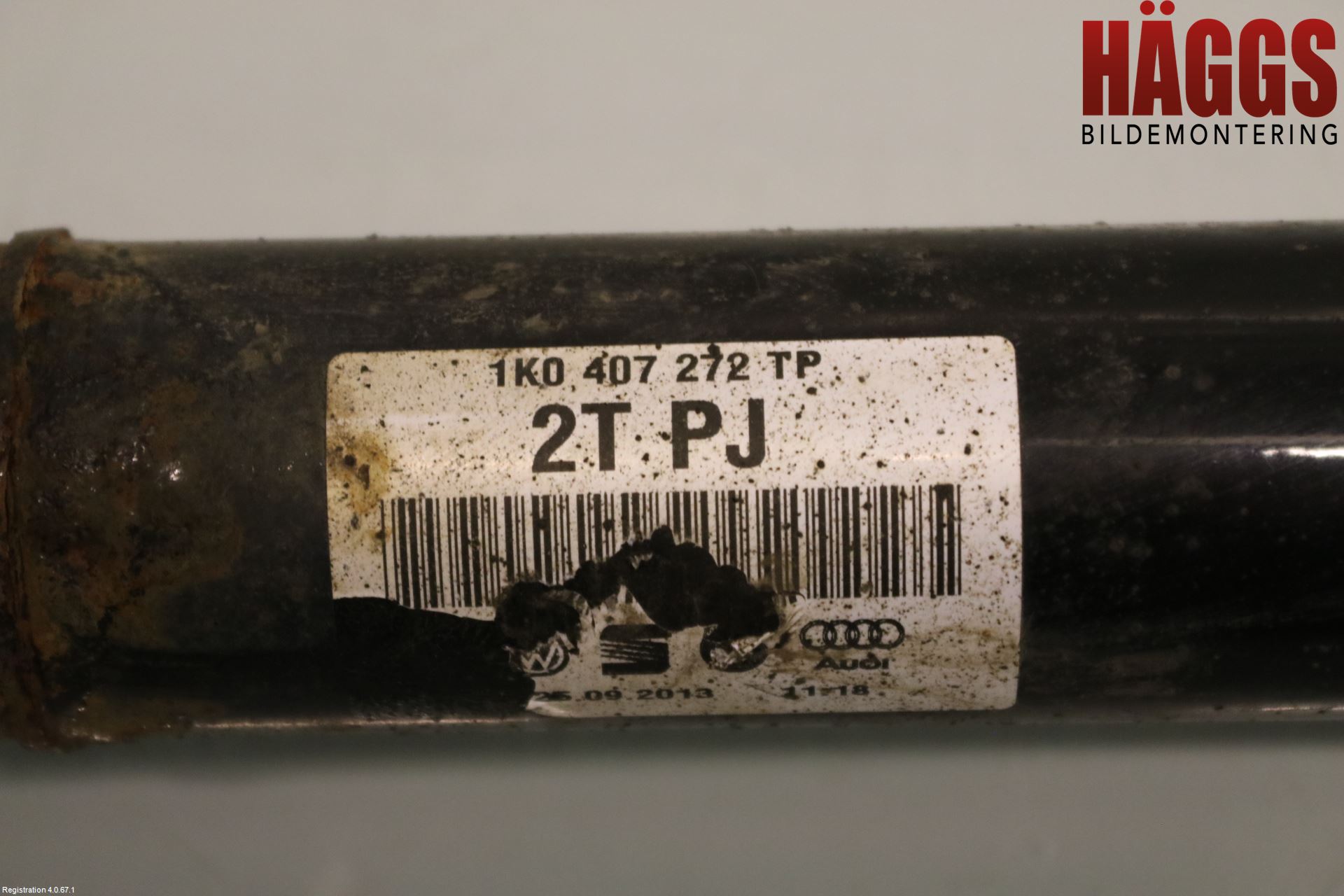 Volkswagen VW PASSAT 11-14 Drivaxel Fram Höger